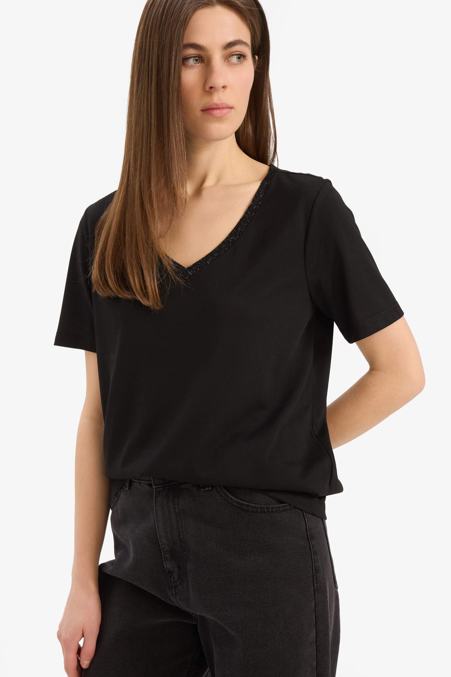 Regular Fit V Yaka Basic Düz Kısa Kollu Siyah Tişört