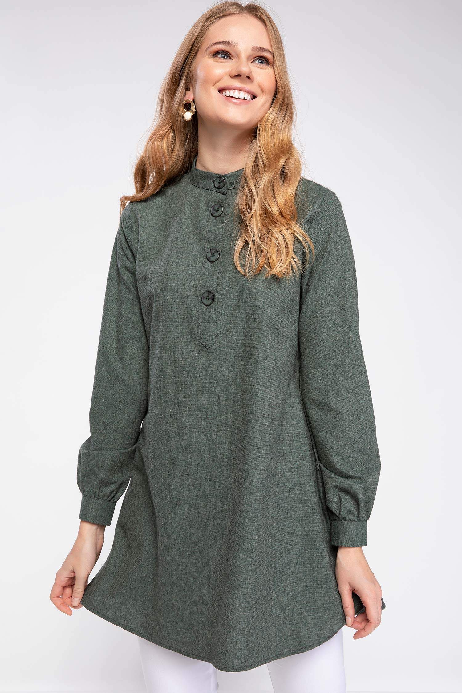 Defacto Yakası Düğme Detaylı Uzun Kollu Relax Fit Tunik. 3