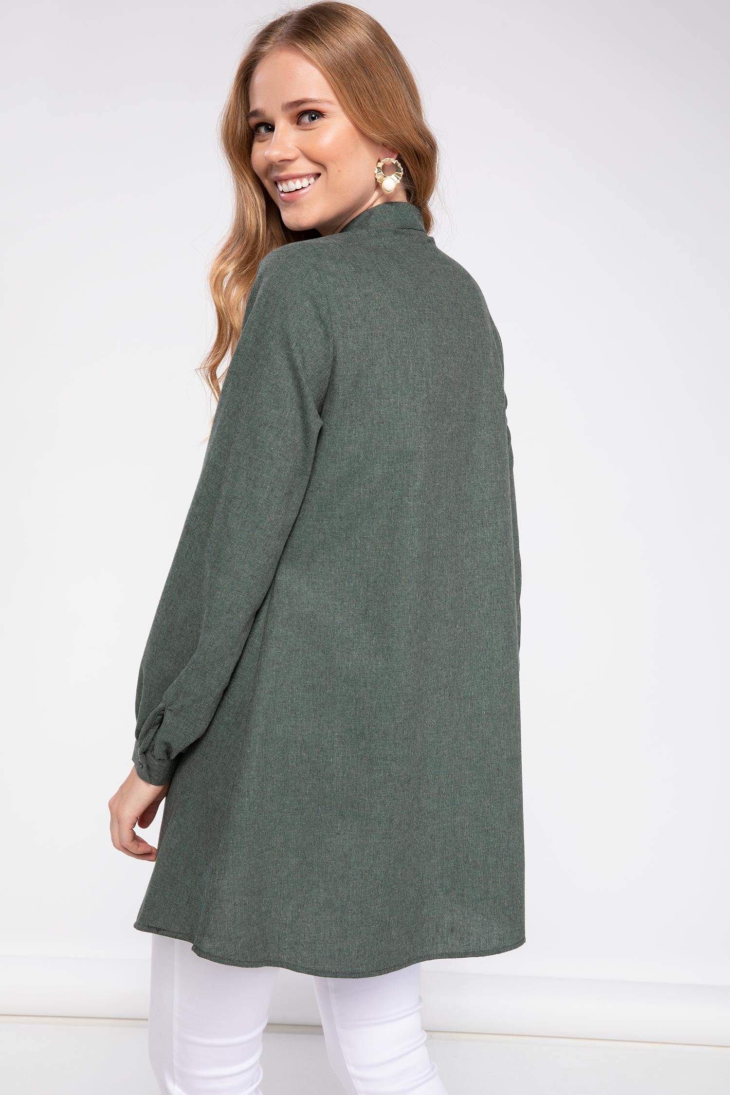 Defacto Yakası Düğme Detaylı Uzun Kollu Relax Fit Tunik. 4