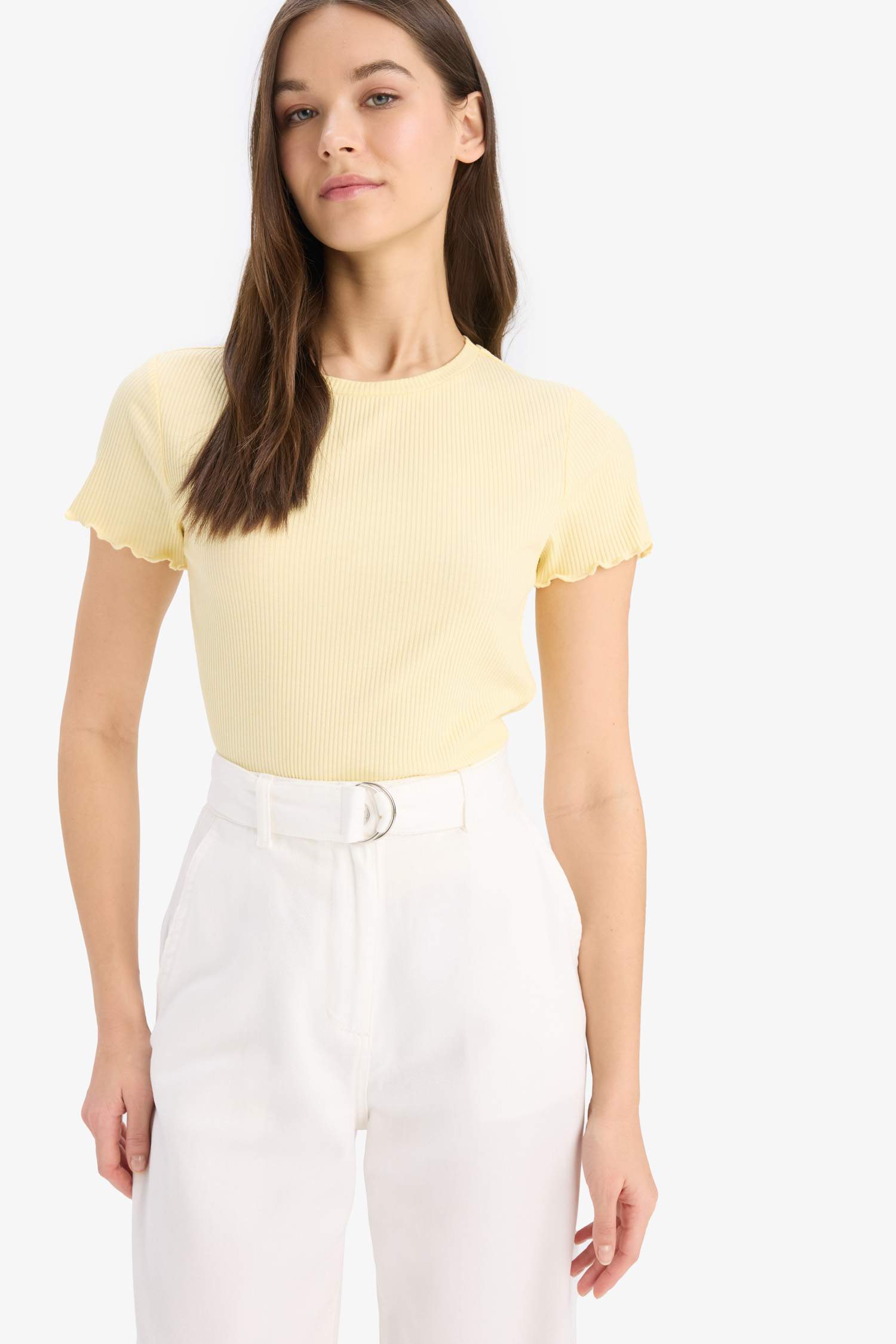 Fitted Bisiklet Yaka Fitilli Kaşkorse Kısa Kollu Tişört