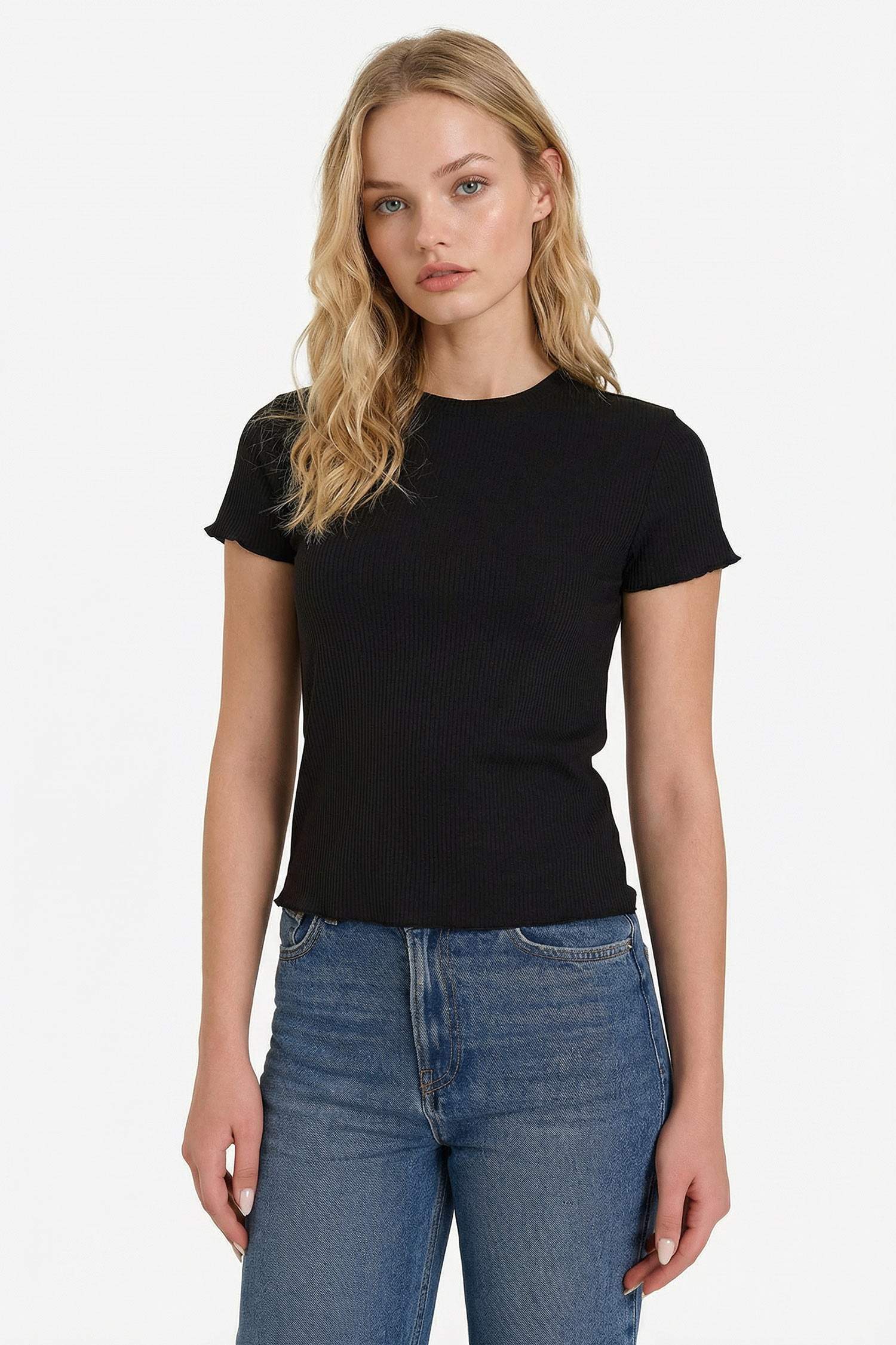 Woman Short Sleeve T-Shirt