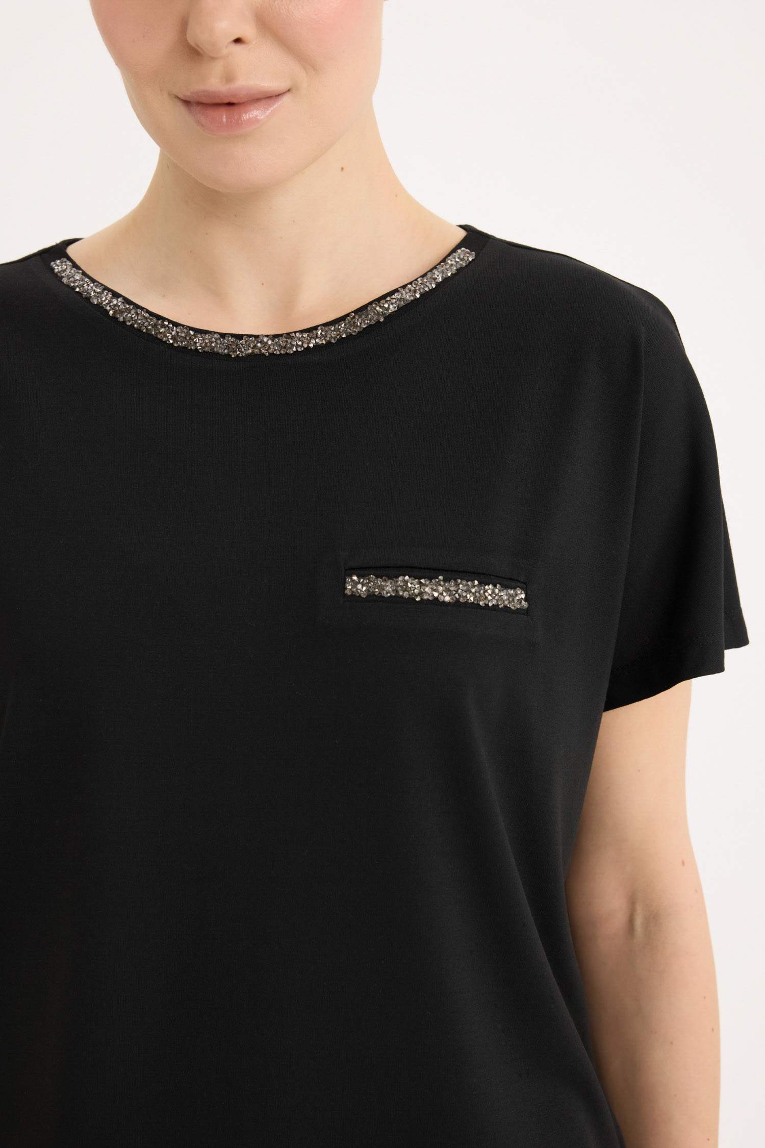 Crew Neck Printed Black Short Sleeve T-Shirt