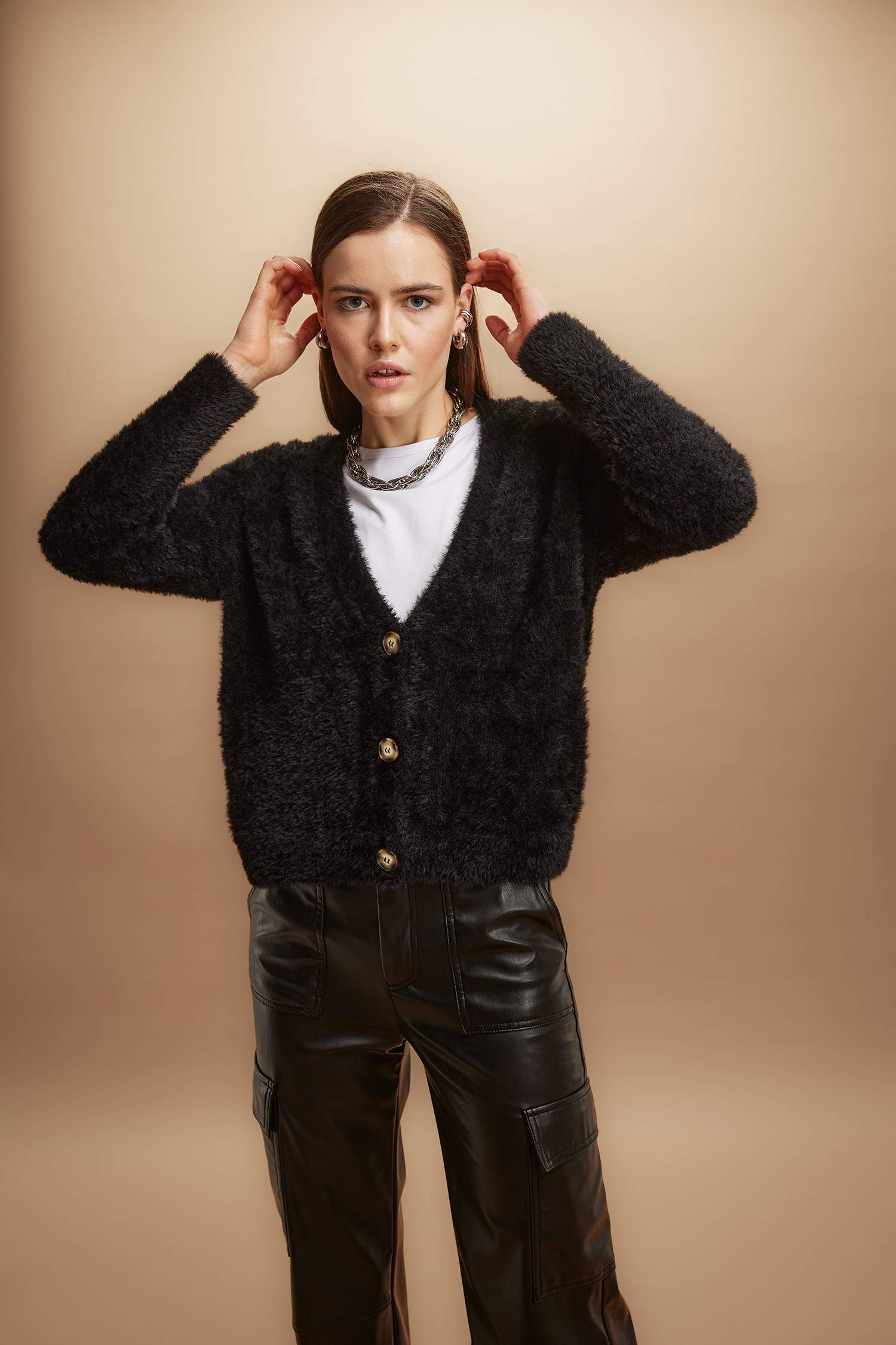 Oversize Geniş Kalıp V Yaka Triko Hırka