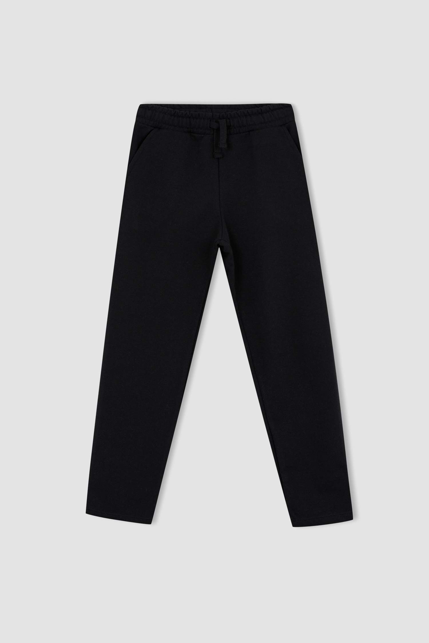 بنطلون رياضي ولادي بقصة عادية