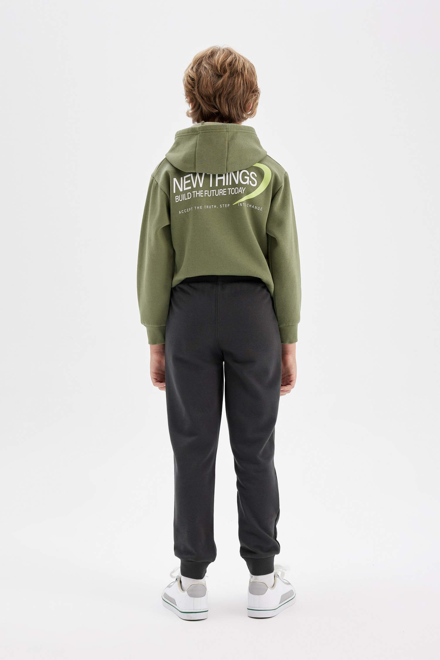 بنطلون سويت بانتس للمدرسه اولادي قصة عادية