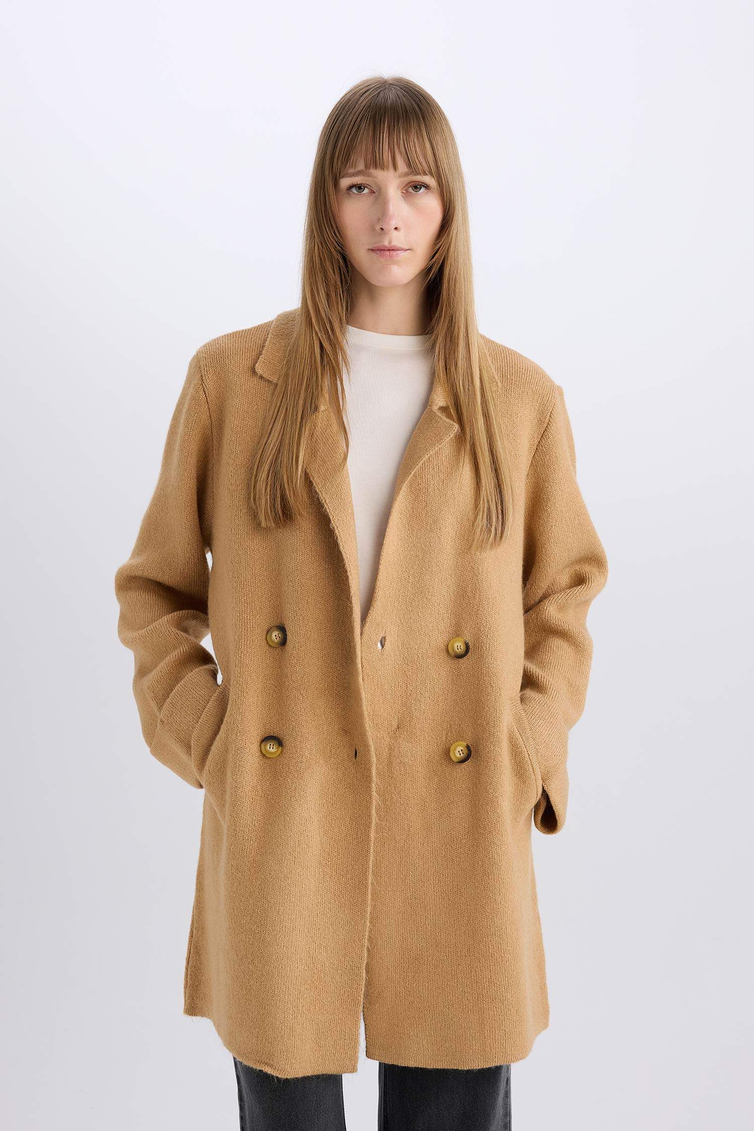 Oversize Geniş Kalıp Kruvaze Kapamalı Düğmeli Cepli Ceket