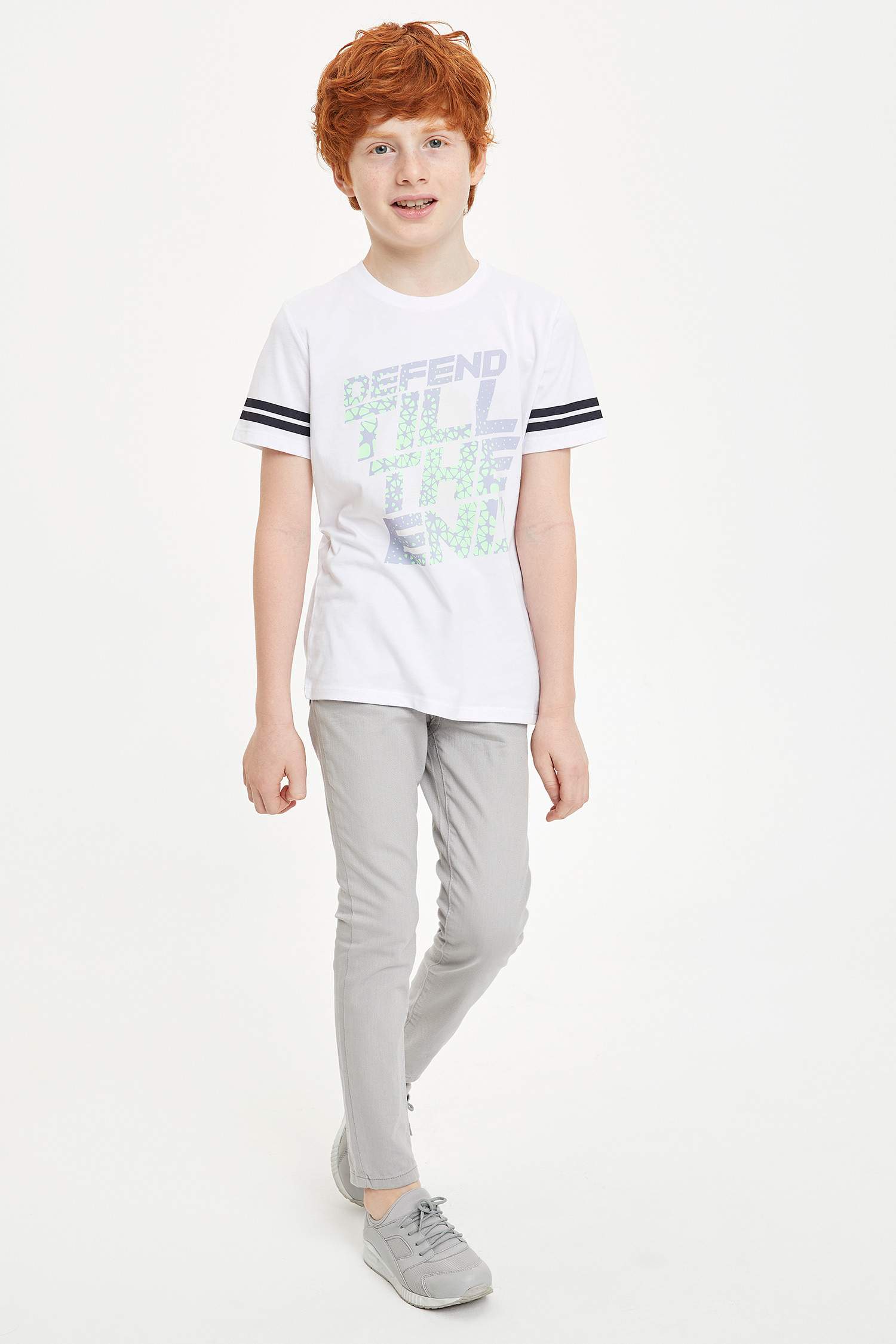 Defacto Erkek Çocuk Güneşte Renk Değiştiren Baskılı Kısa Kollu Tişört. 2