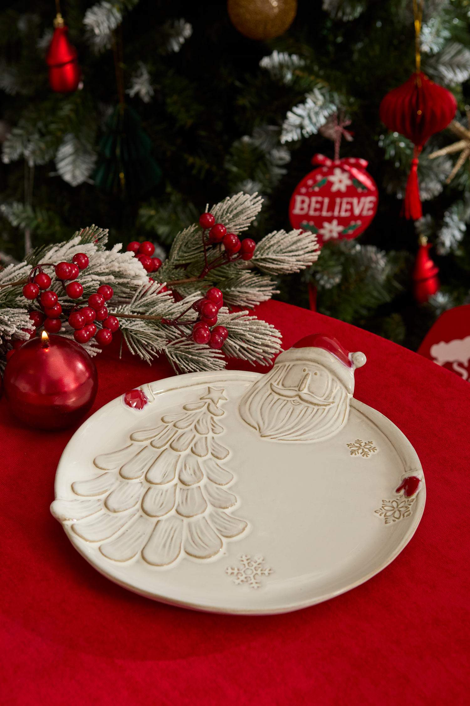 KARACA X DEFACTO SANTA DEKORATİF TABAK 28,7X26,3X5,5 CM