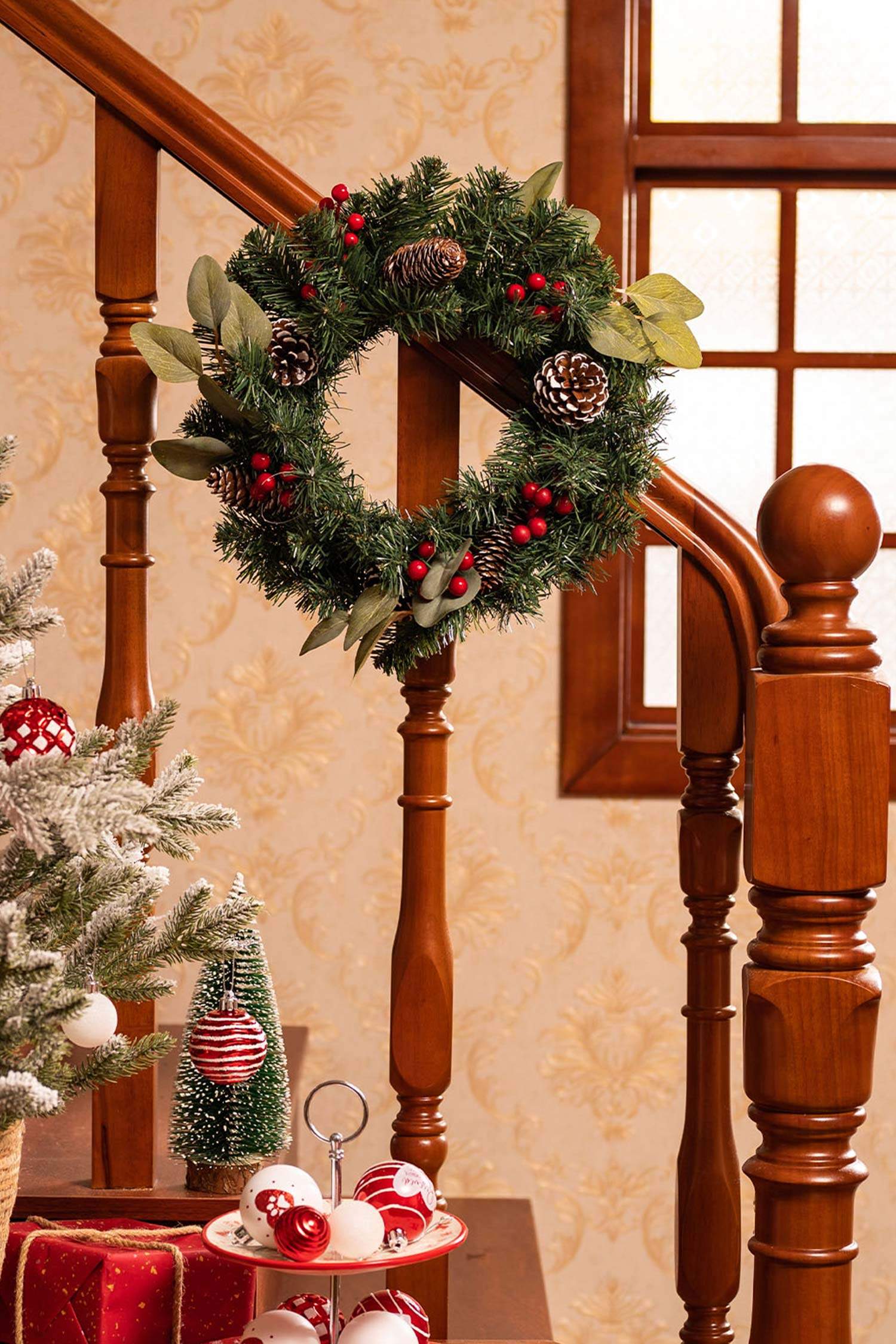 KARACA X DEFACTO PINE KAPI SÜSÜ 40 CM