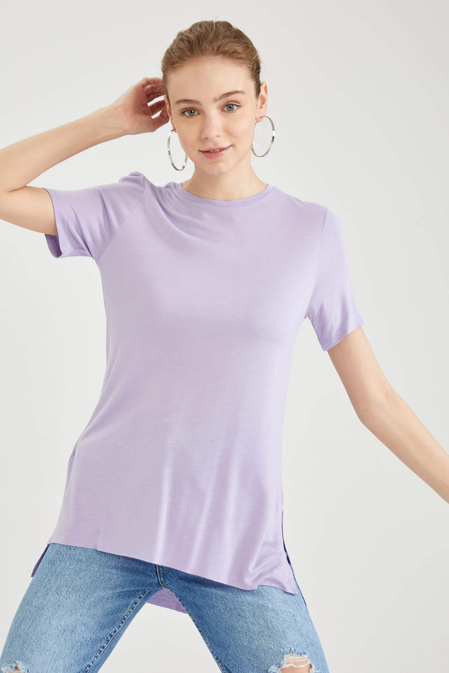 Purple WOMAN Relaxed Fit Short Sleeve Crew Neck Tunic 1817694 | DeFacto
