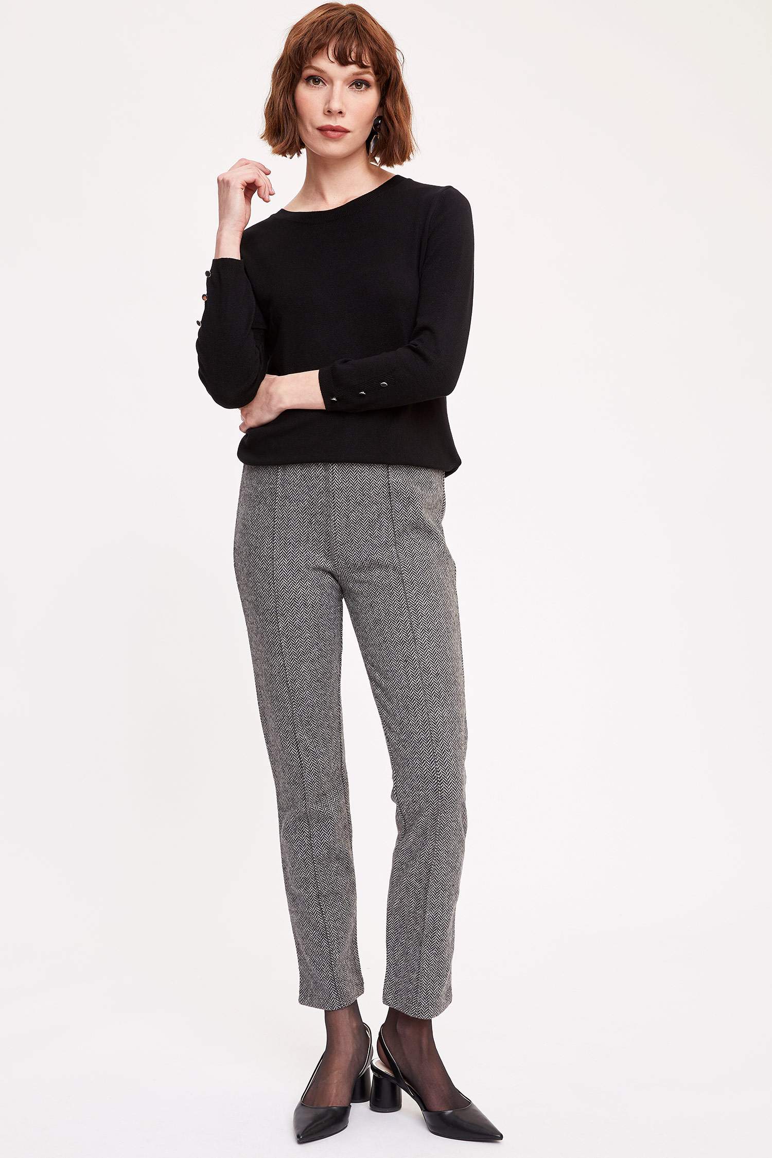 Defacto Kolları Düğmeli Slim Fit Triko Kazak. 2