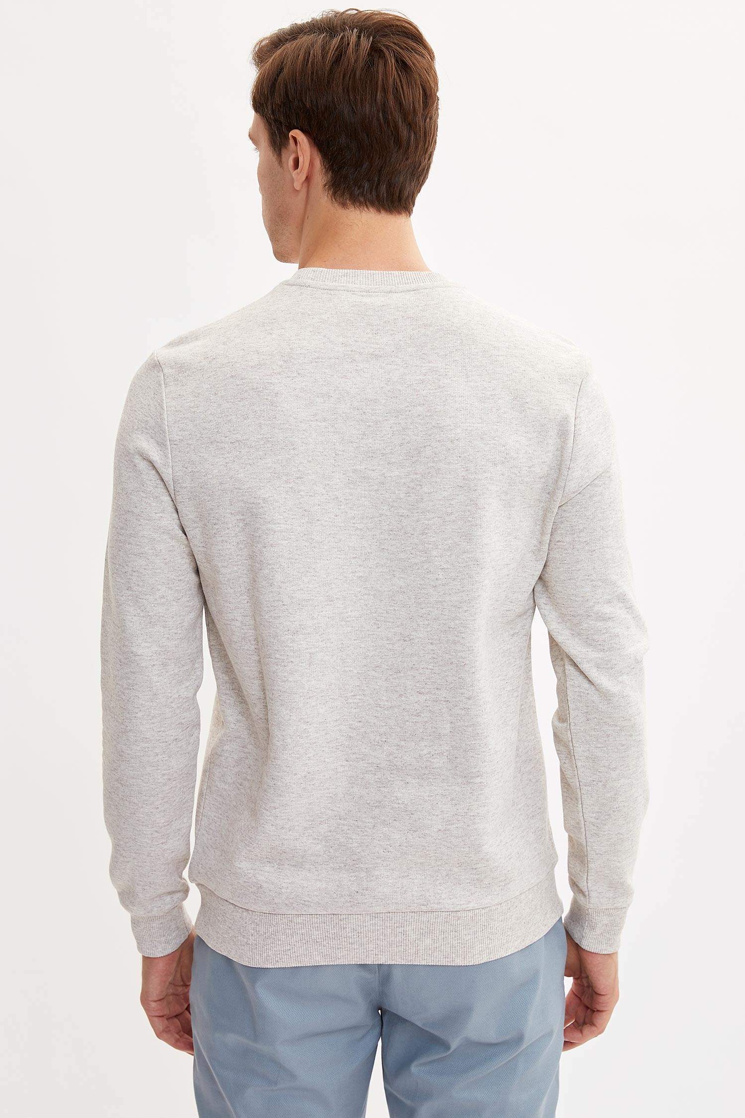 Defacto Basic Sweatshirt. 4