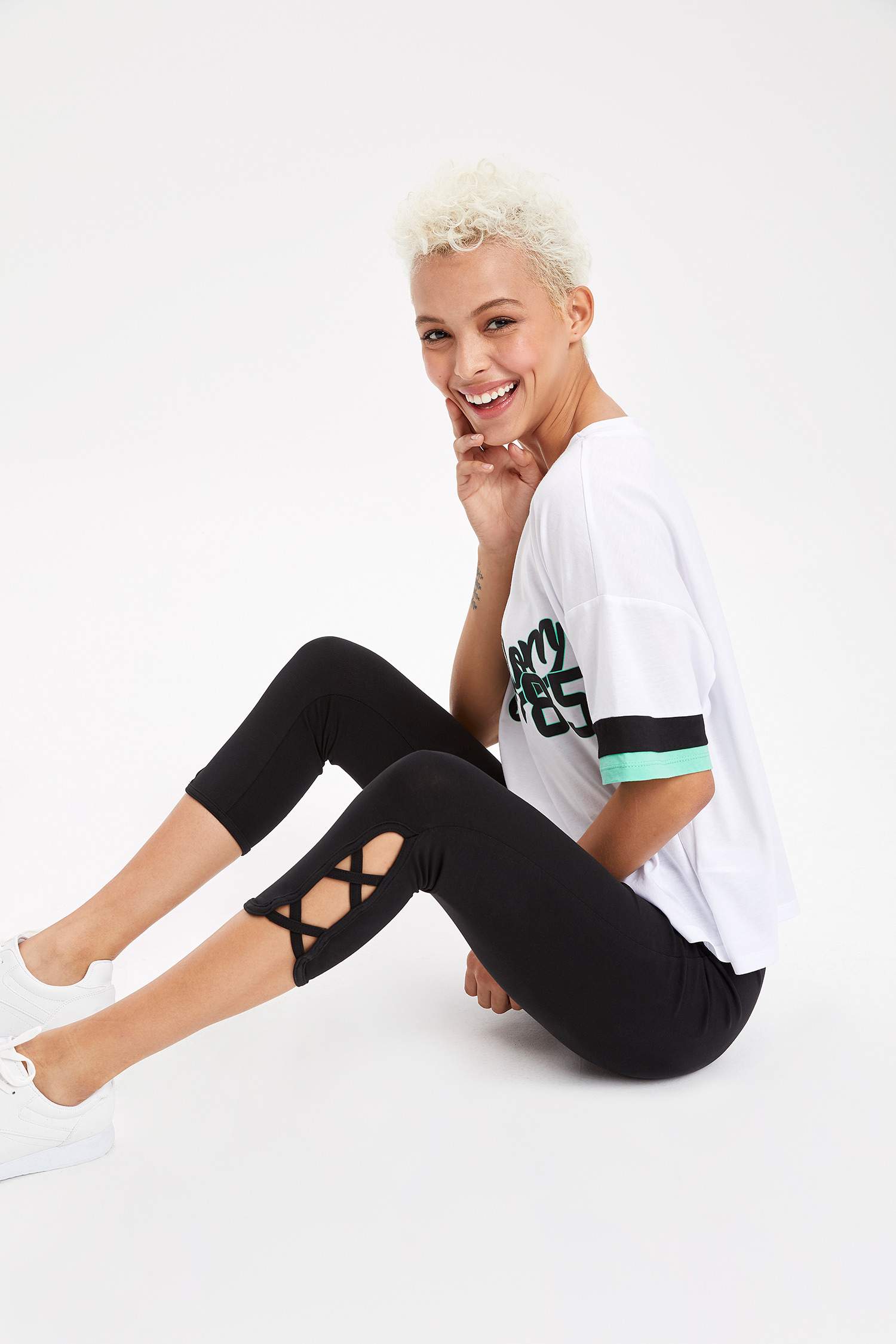 Defacto Elastik Belli Slim Fit Tayt. 2