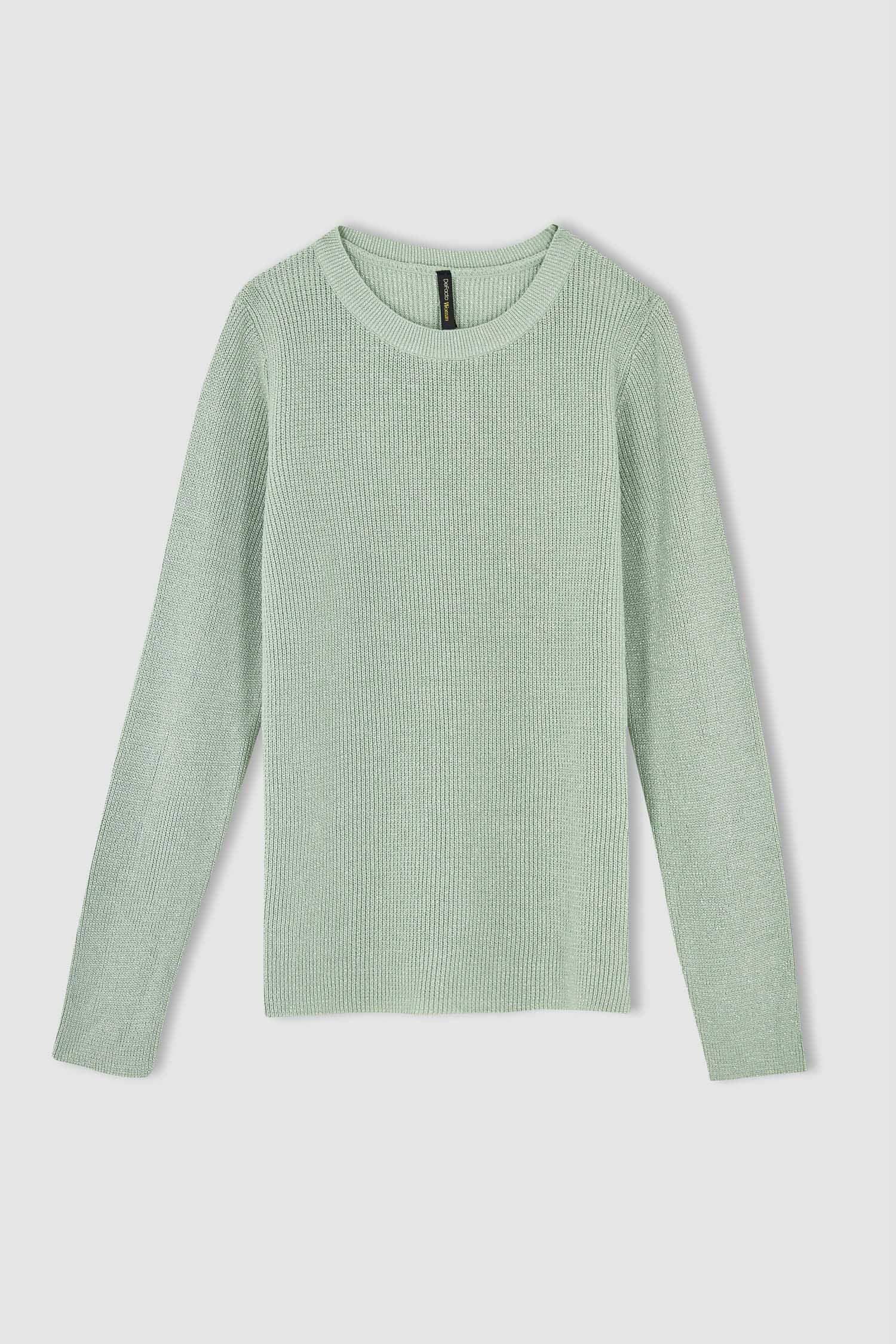 Пуловер стандартного кроя с круглым вырезом для женщин