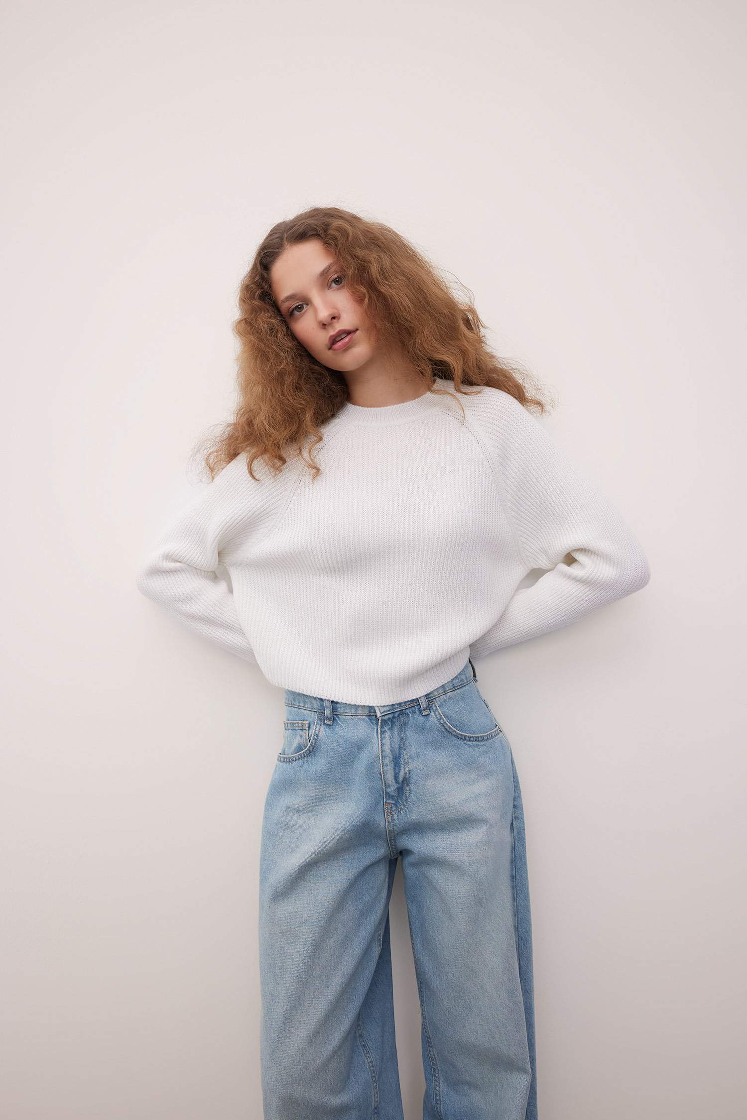 Свитер базовый стандартного кроя с круглым вырезом, Coool