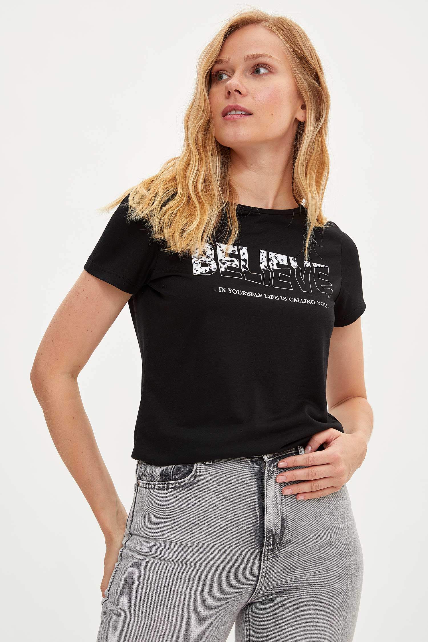 Defacto Baskılı Kısa Kollu T-shirt. 1