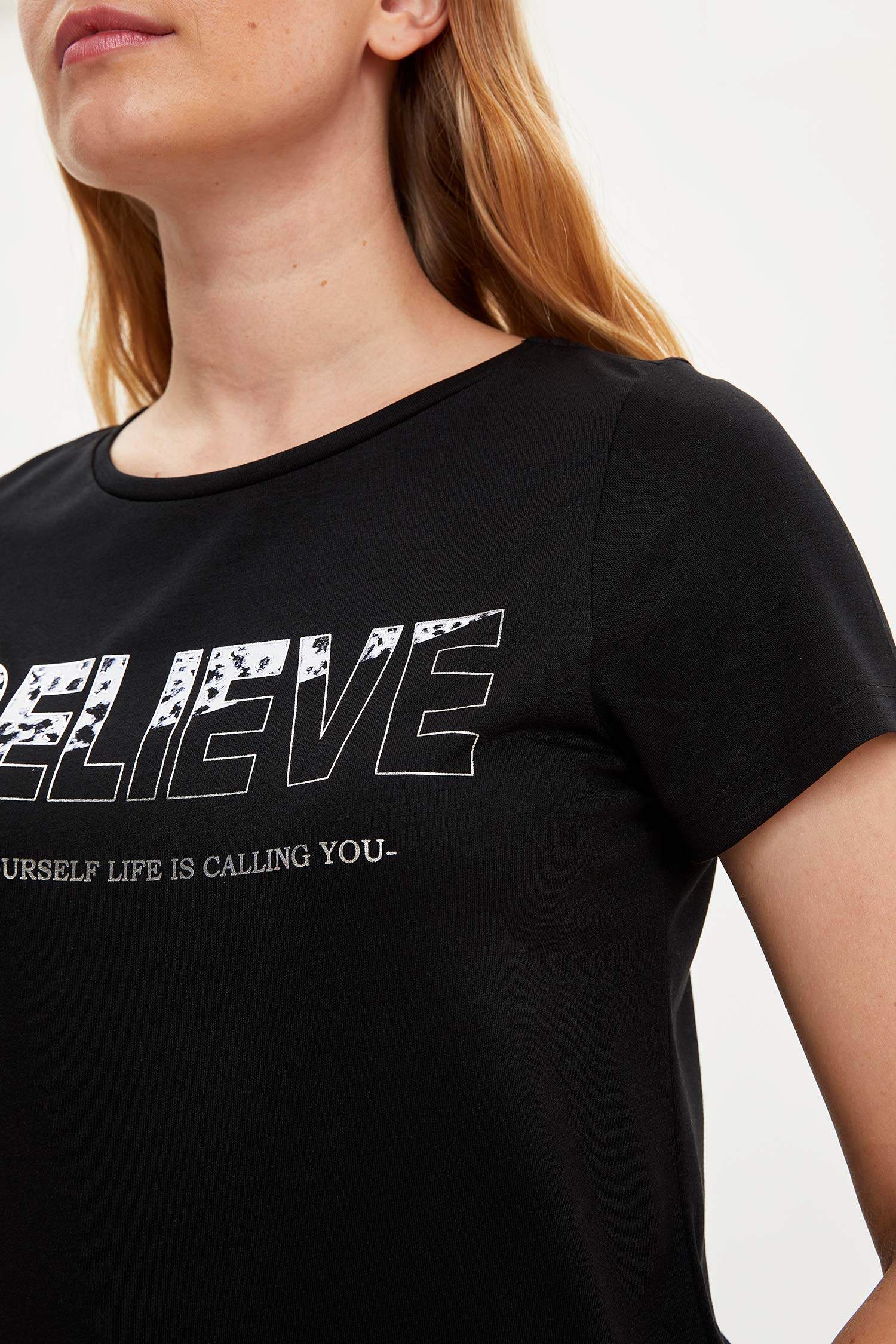Defacto Baskılı Kısa Kollu T-shirt. 3
