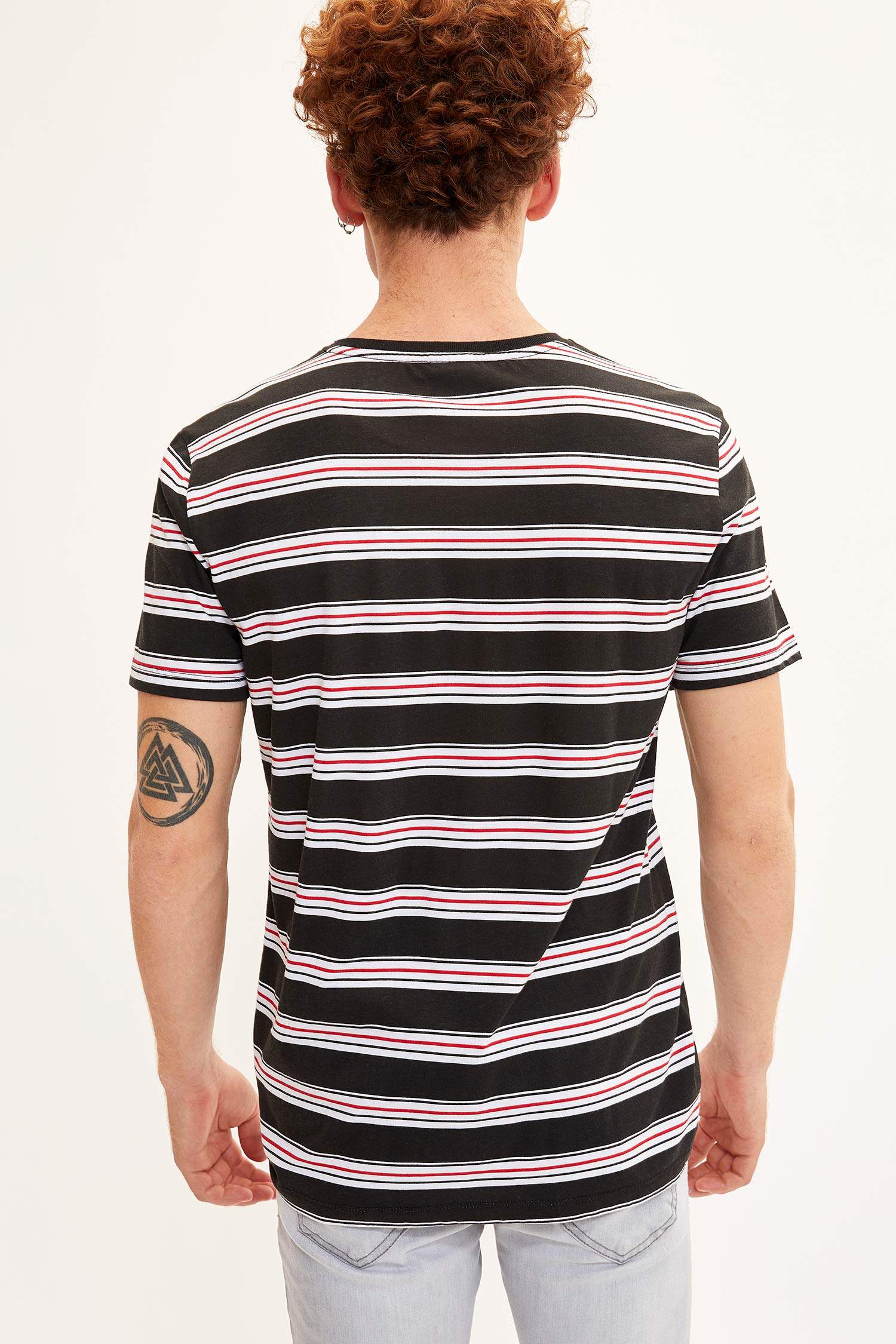 Defacto Çizgili Slim Fit T-shirt. 4
