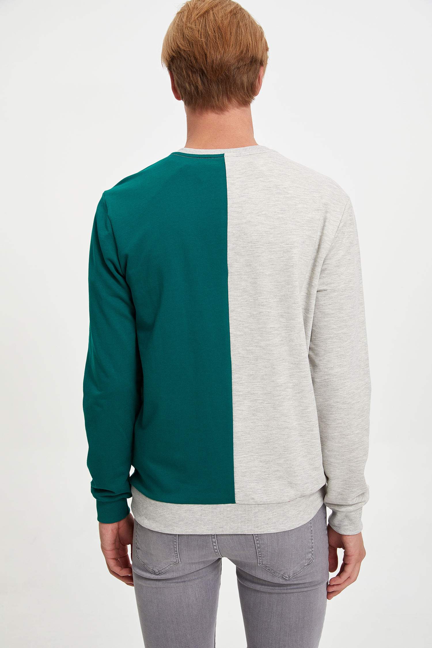 Defacto Baskılı Slim Fit Sweatshirt. 5