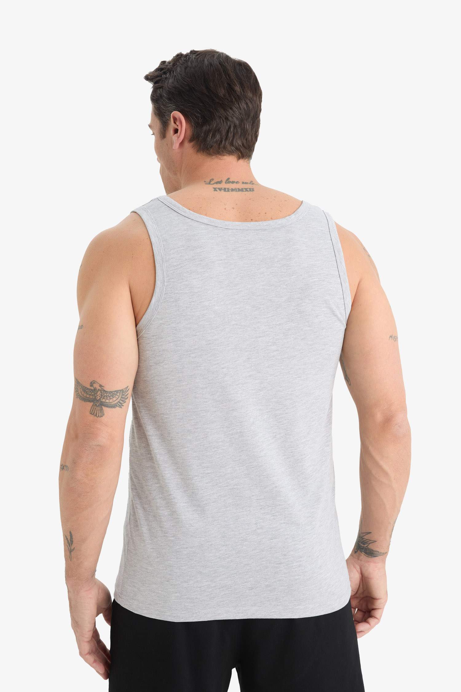 Двухслойная майка облегающего кроя