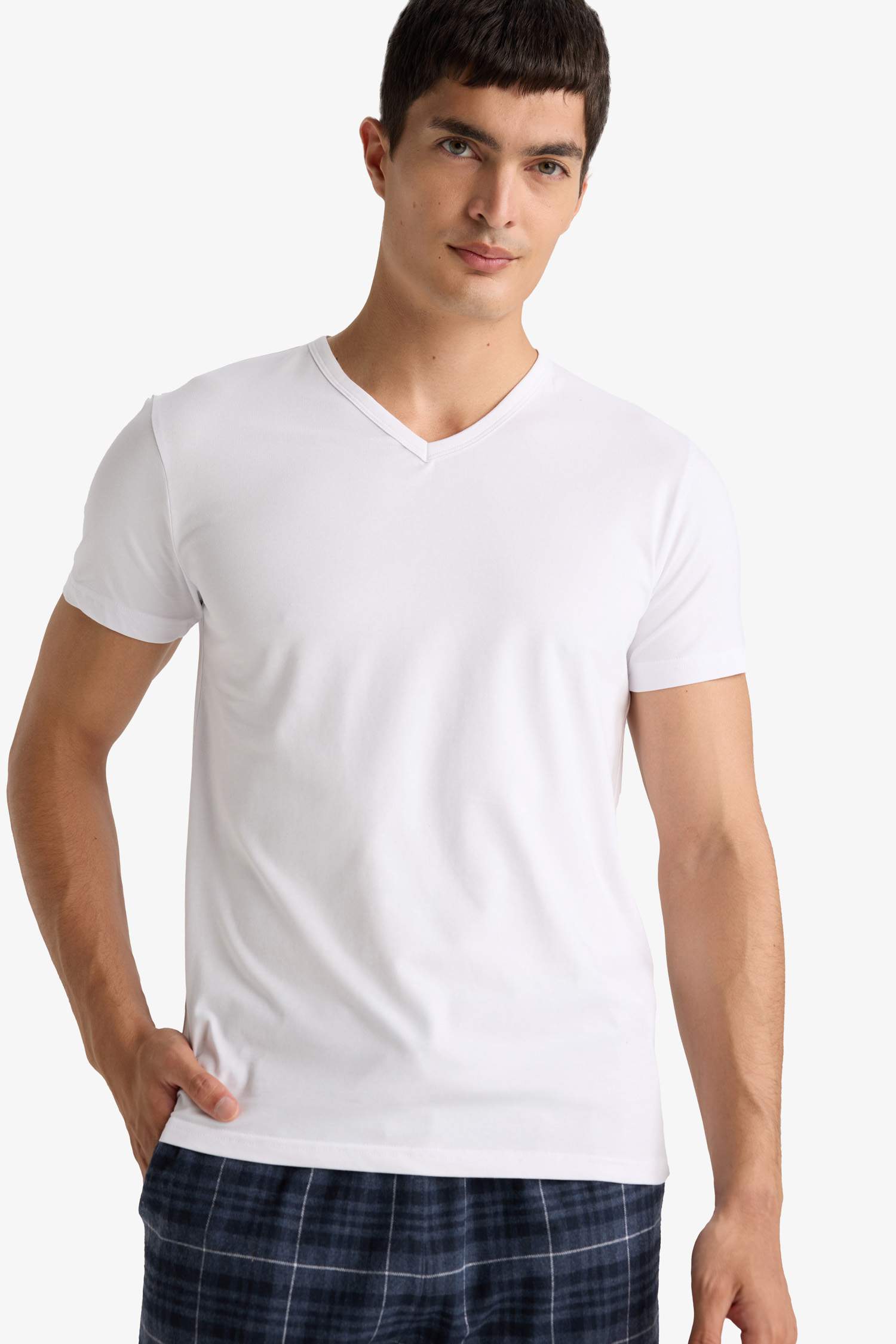 بلوزة سليم فيت بياخة V