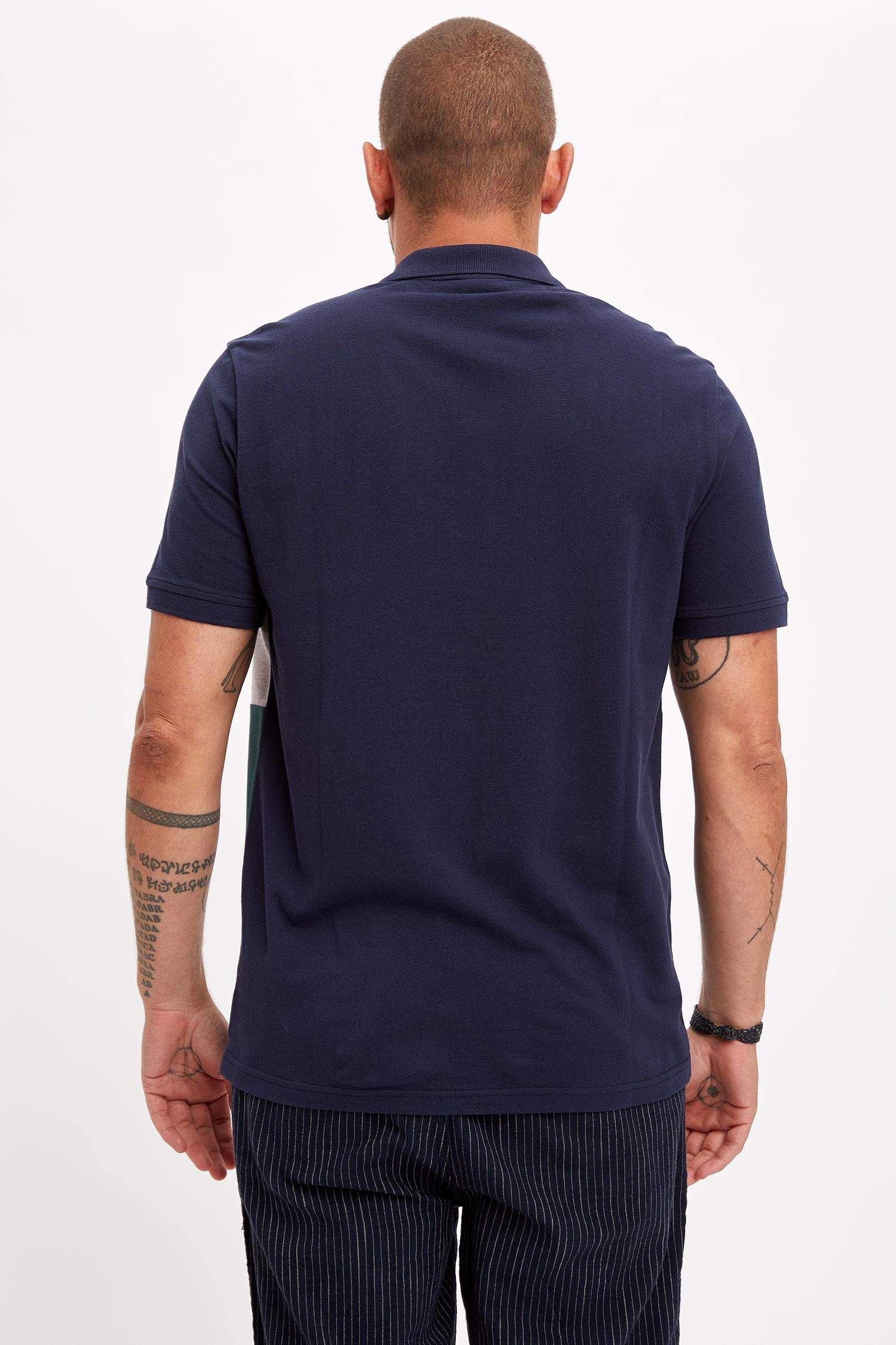 Defacto Renk Bloklu Polo T-Shirt. 4