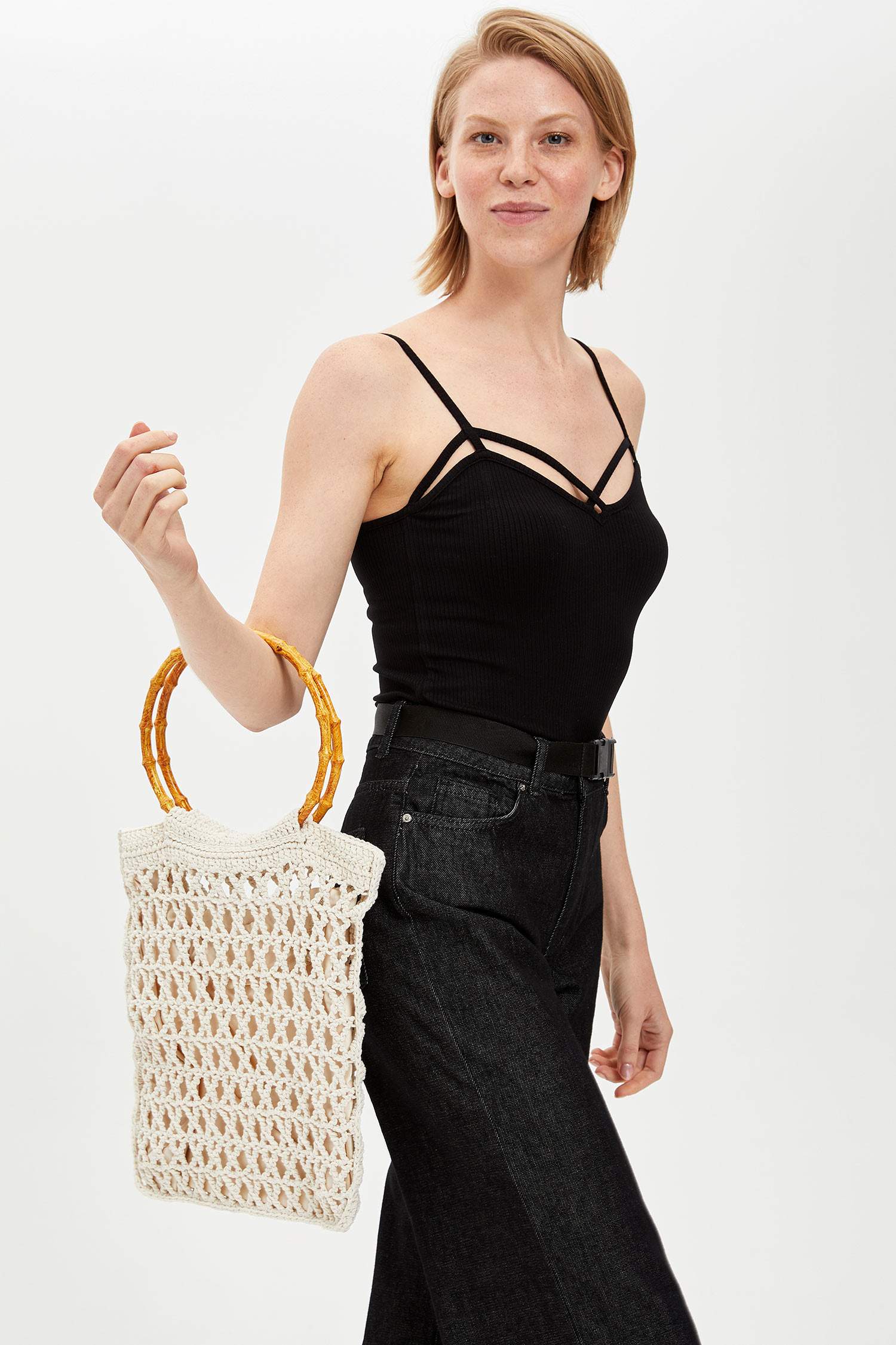 Defacto Yuvarlak Saplı Örme Çanta. 1