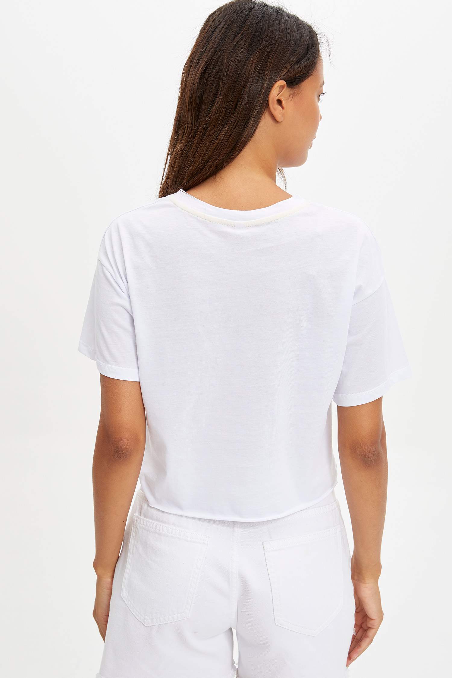 Defacto Bağlamalı Baskılı T-shirt. 4