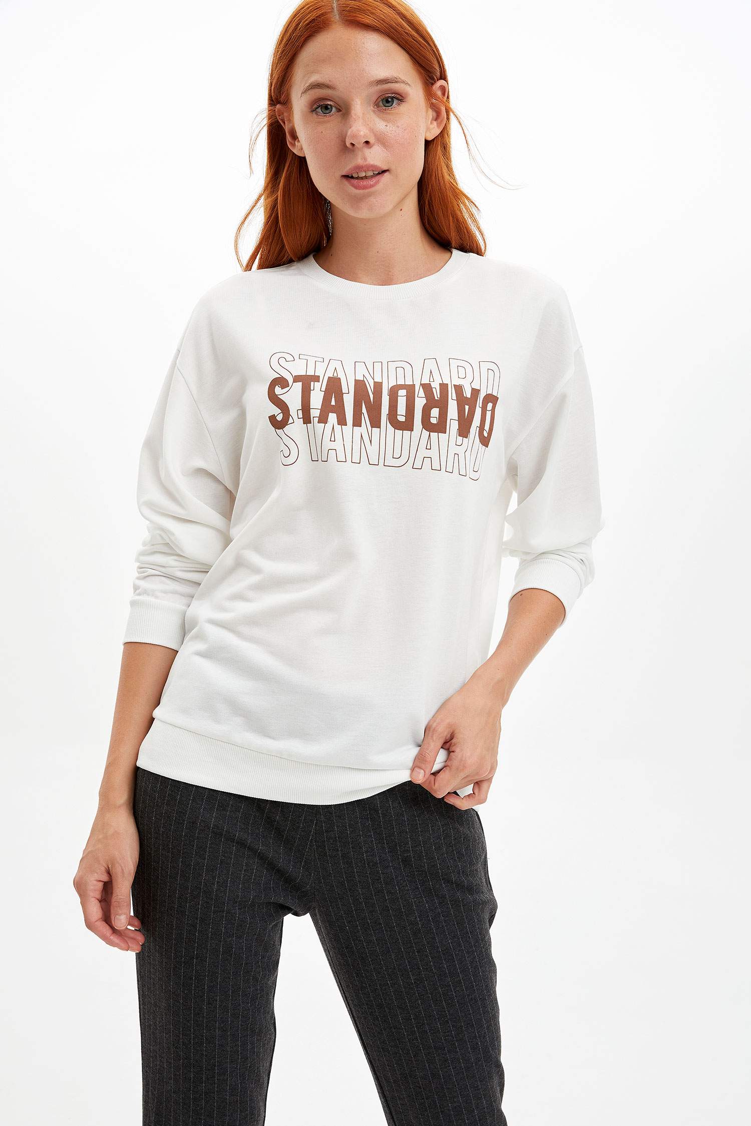 Defacto Baskılı Sweatshirt. 1