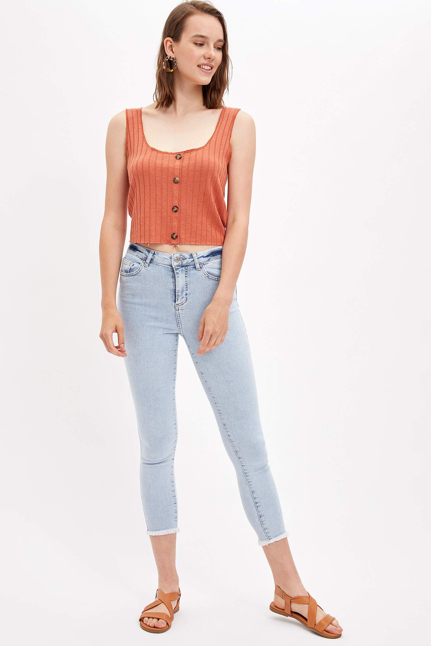Defacto Slim Fit Atlet. 3