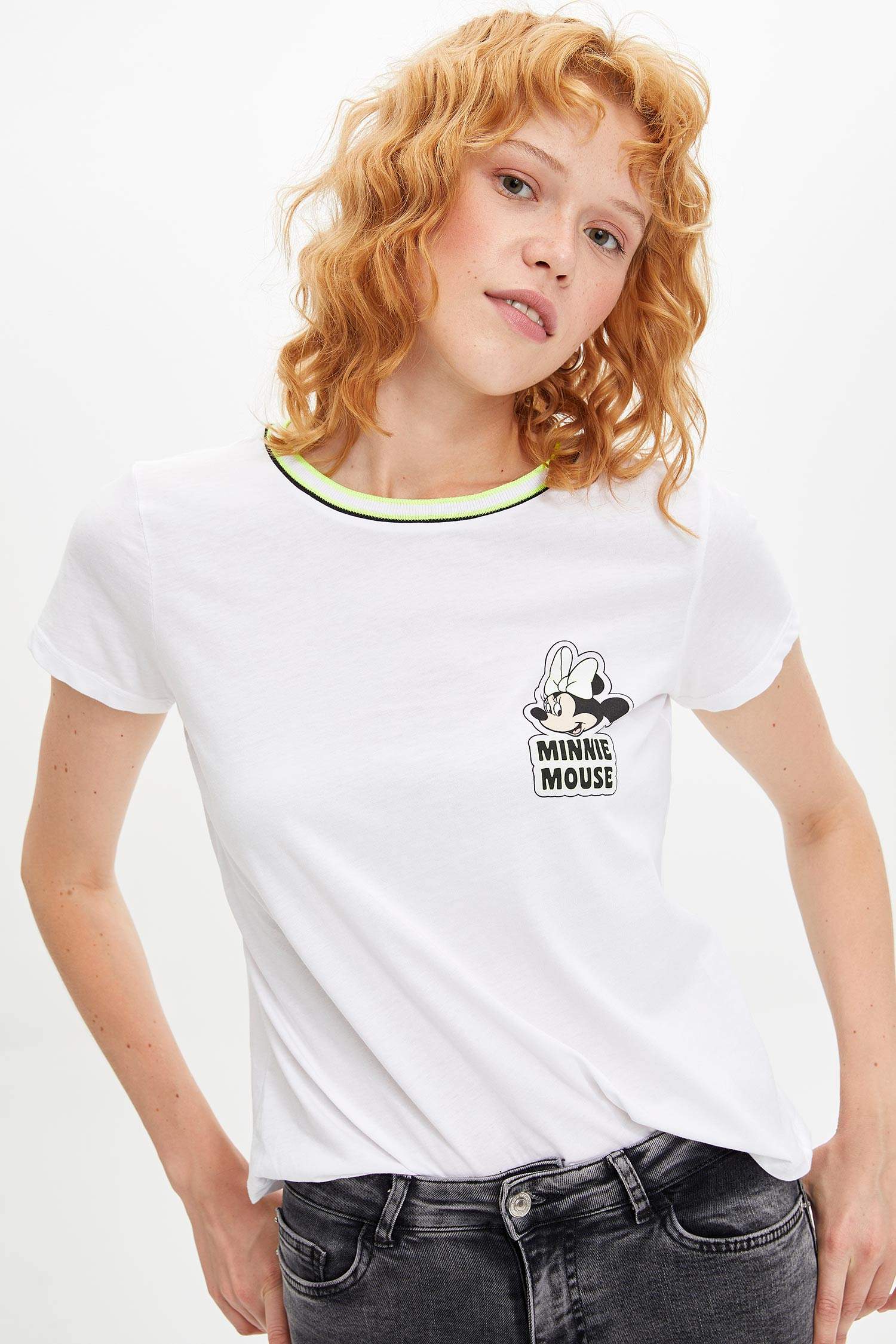 Defacto Mickey Mouse Lisanslı T-shirt. 3