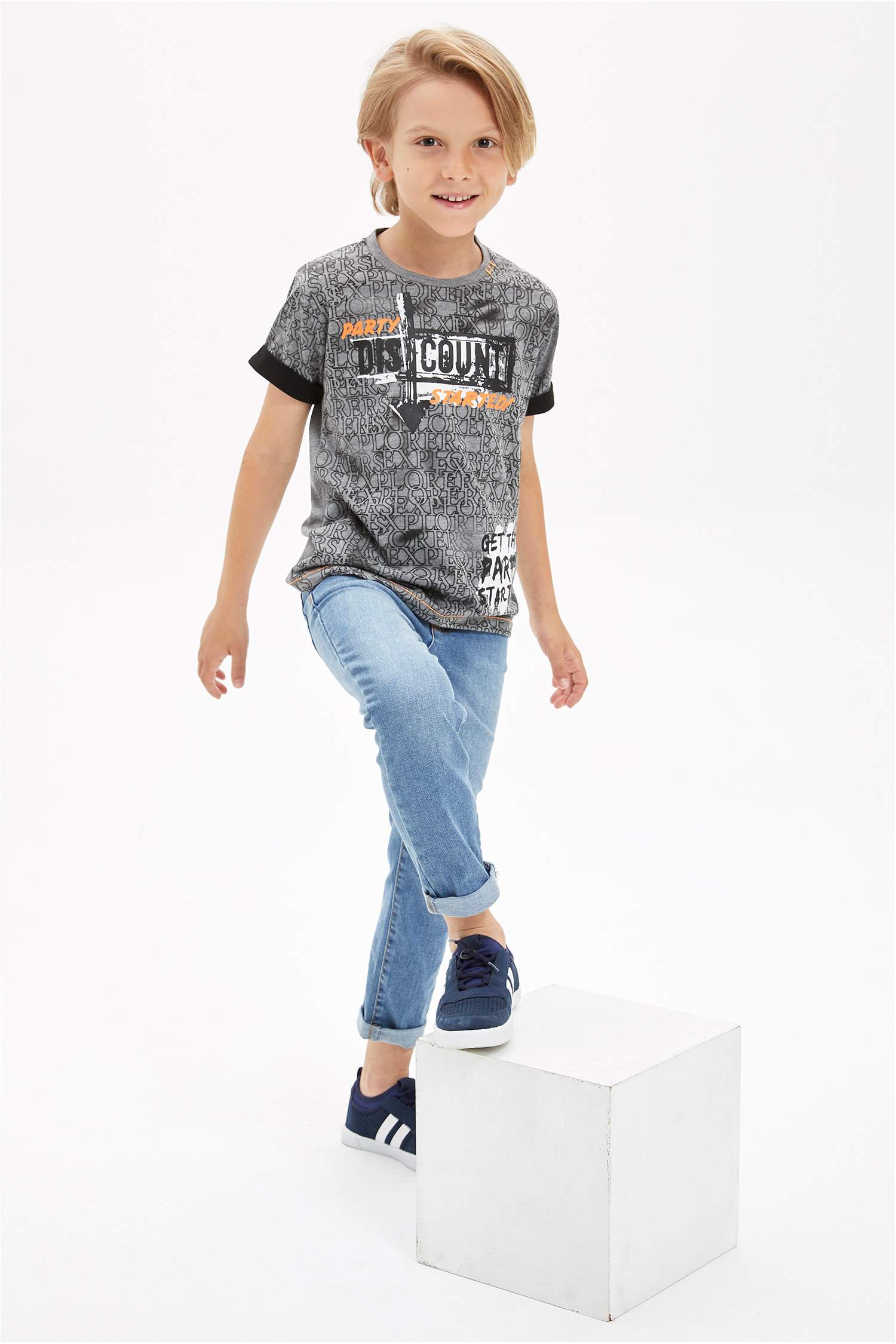 Defacto Baskılı Kısa Kollu T-shirt. 6