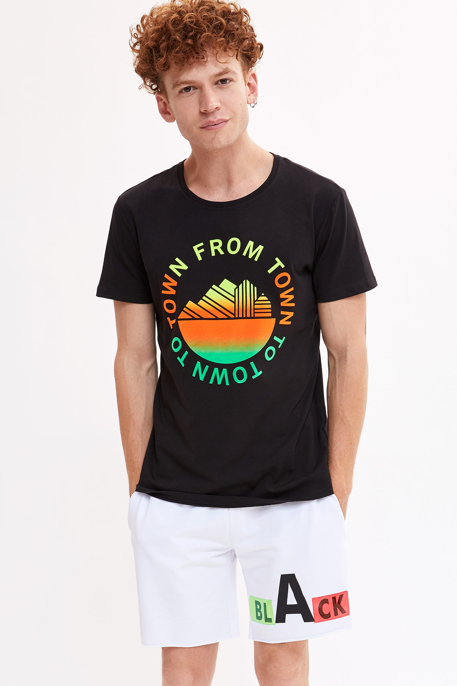 Defacto Baskılı Slim Fit Şort. 1