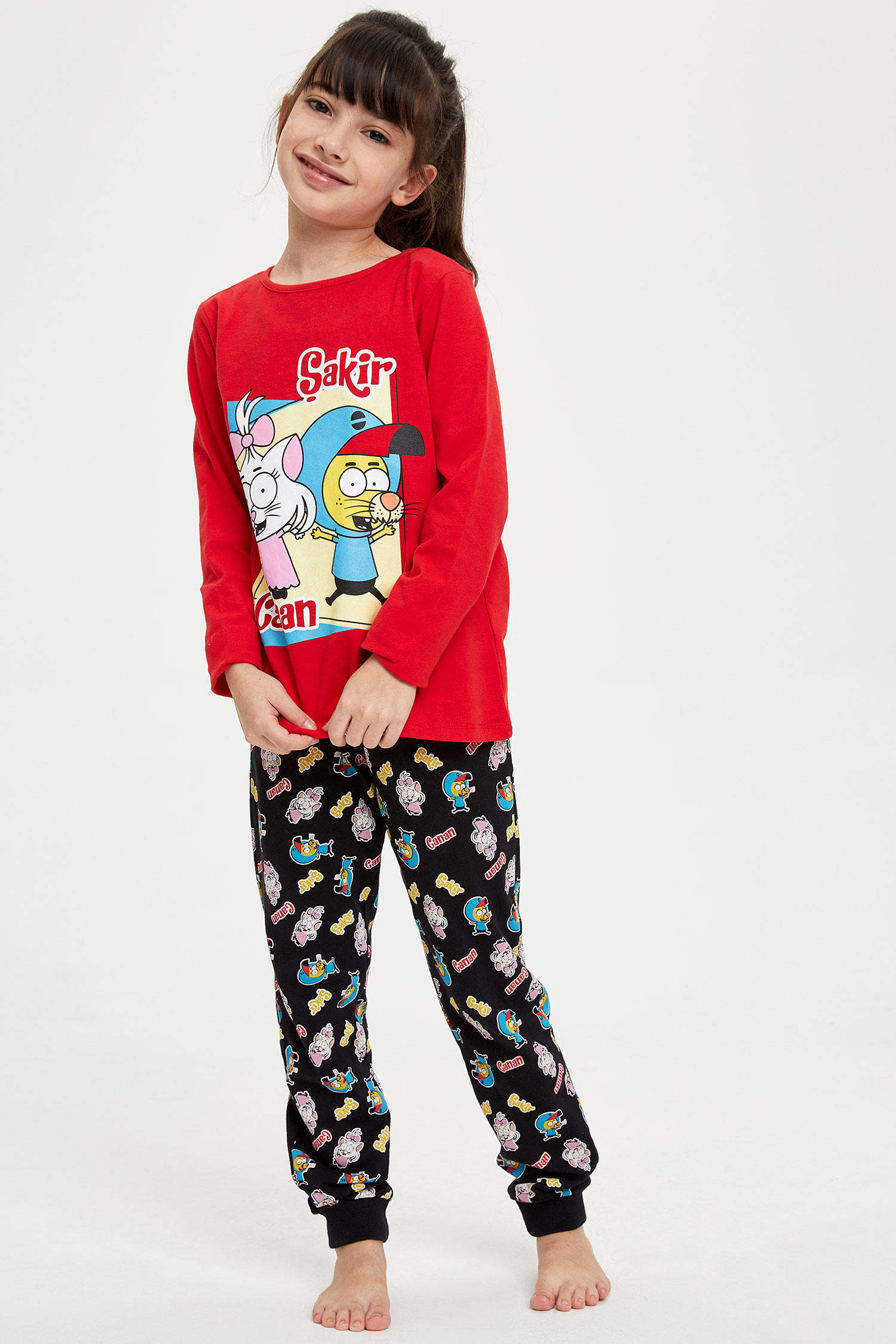 Defacto Kız Çocuk Kral Şakir Lisanslı Pijama Takımı. 1