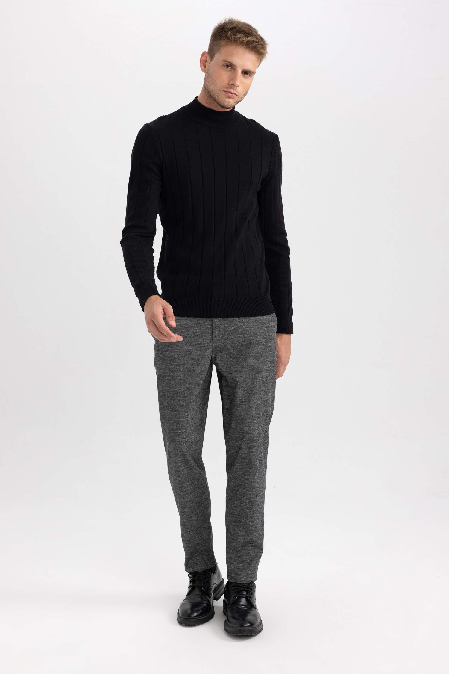 Gri Erkek Tailored Fit Pantolon 2891289 DeFacto