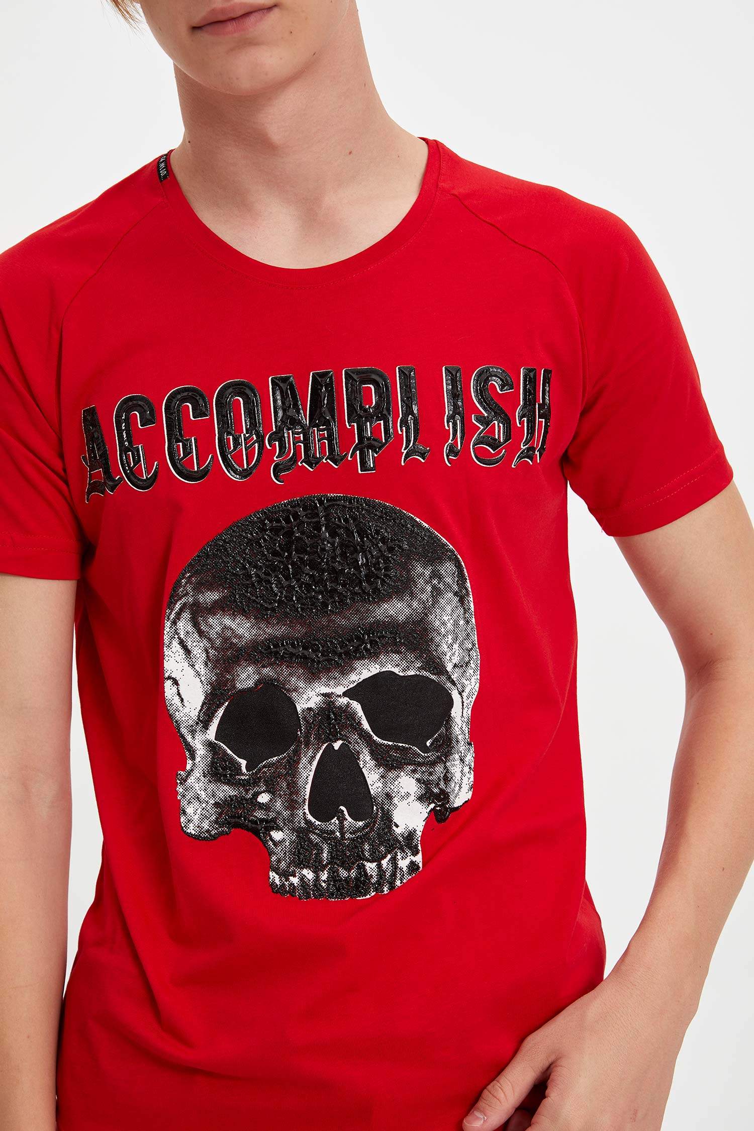 Defacto Baskılı Slim Fit Kısa Kollu T-shirt. 3