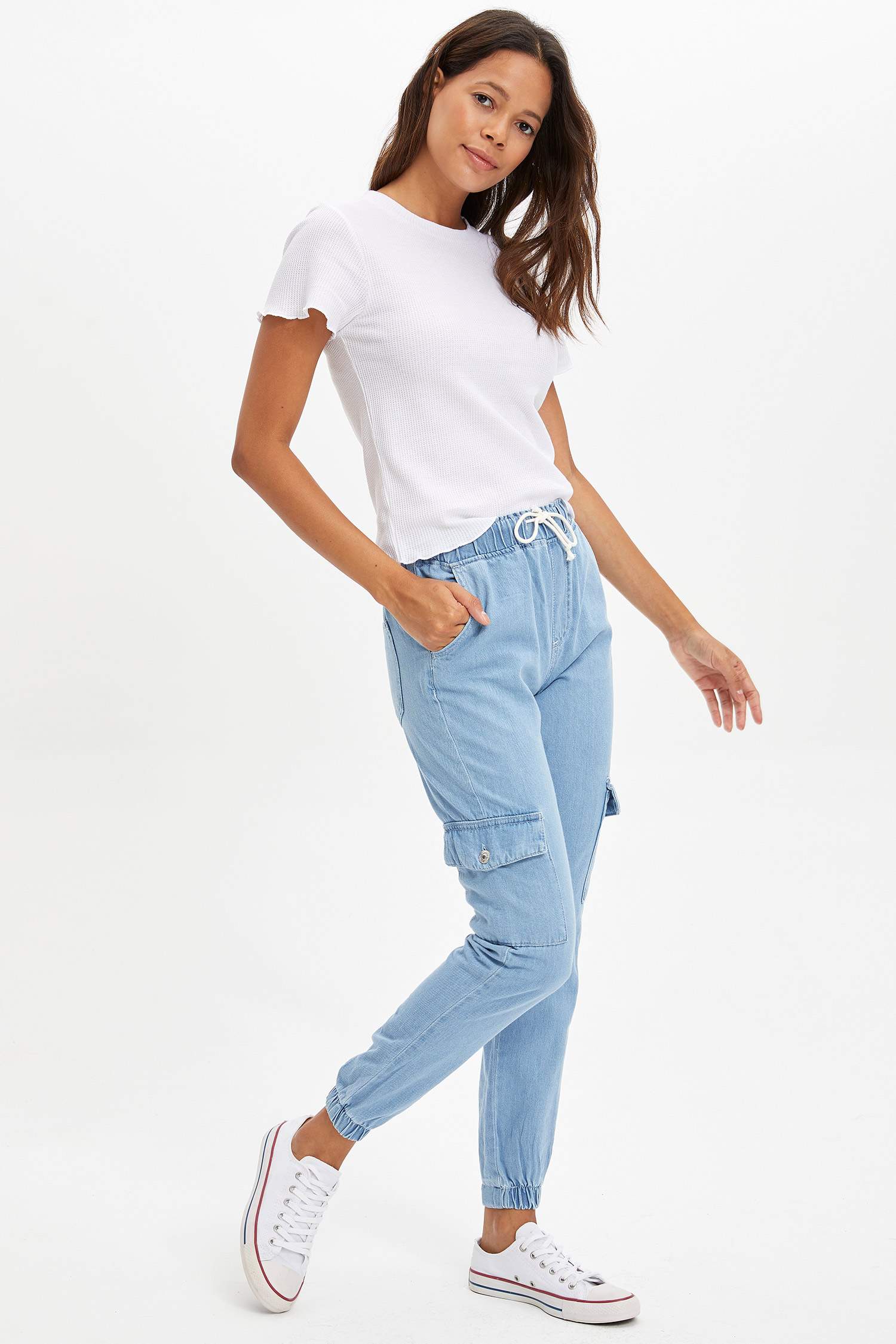 Defacto Slim Fit T-shirt. 2