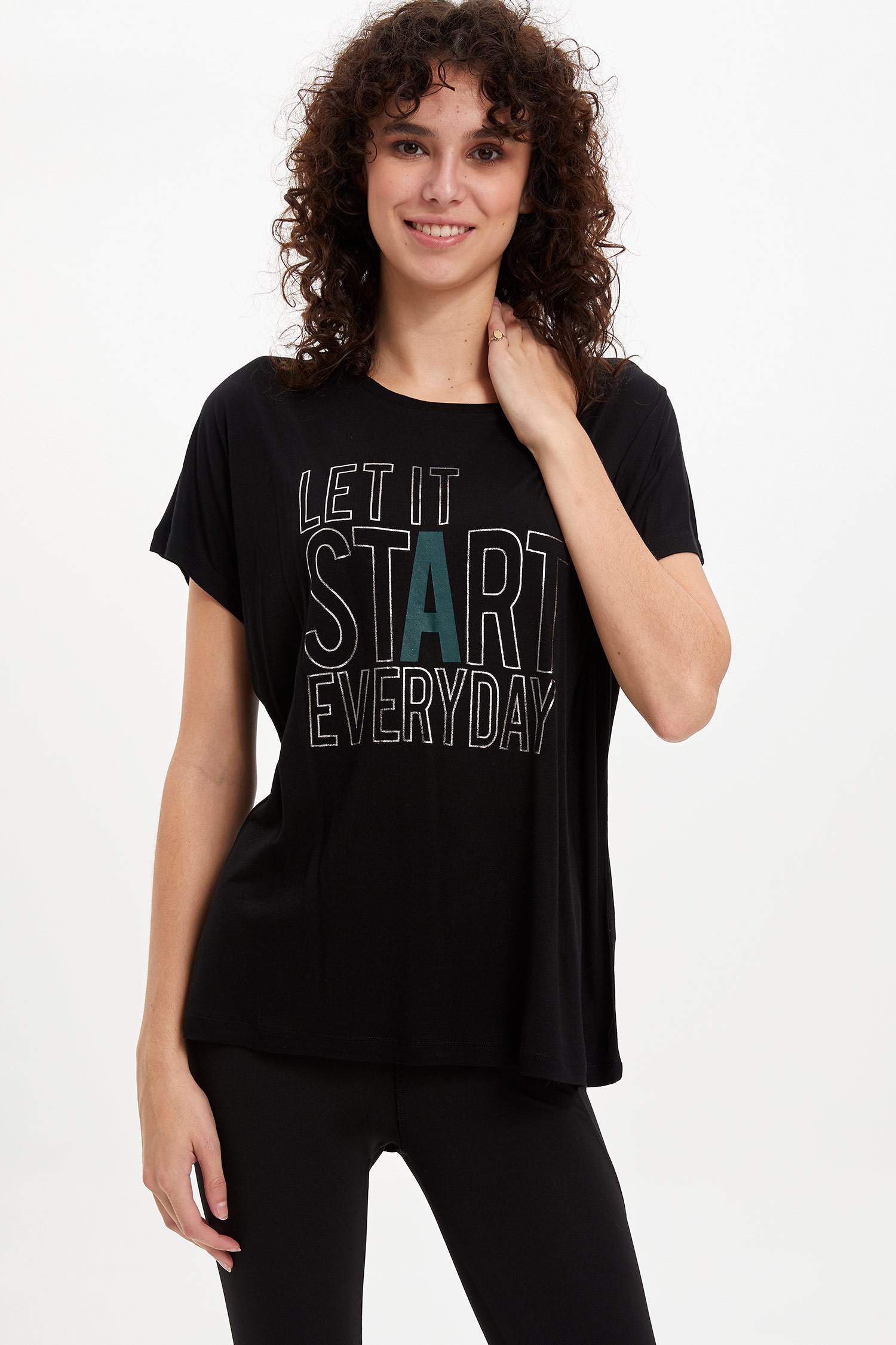 Defacto Slogan Baskılı Sporcu T-shirt. 3