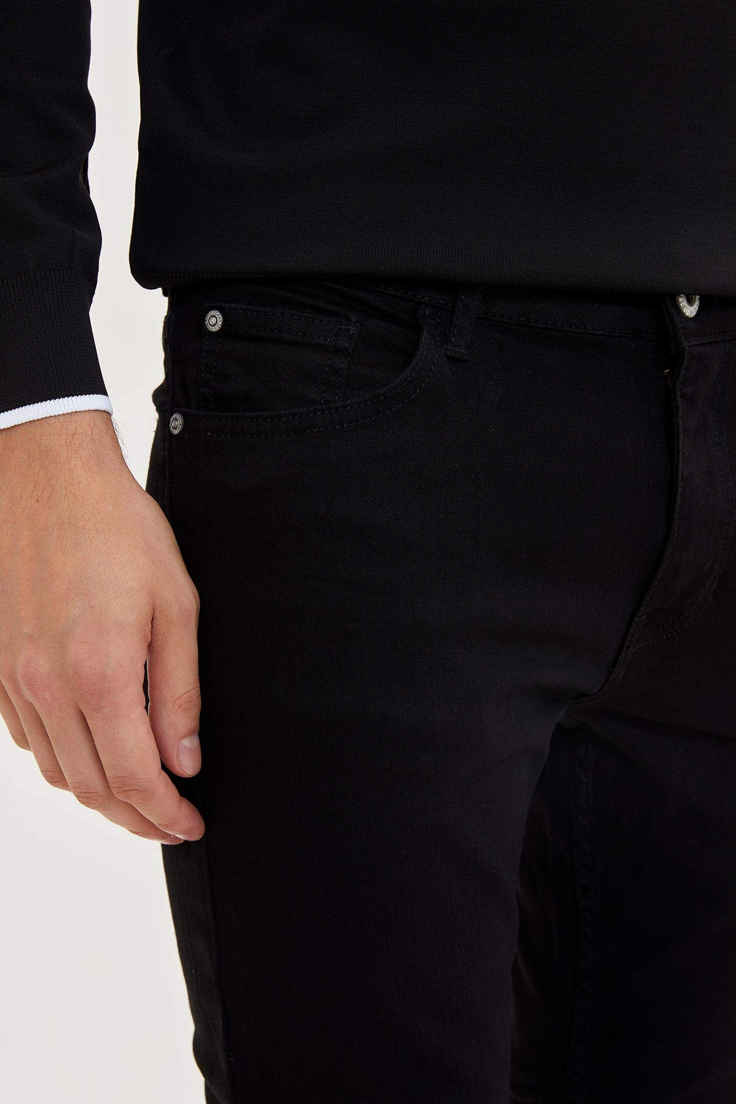 Defacto Skinny Comfort Fit Normal Bel Dar Paça Siyah Jean Pantolon. 4