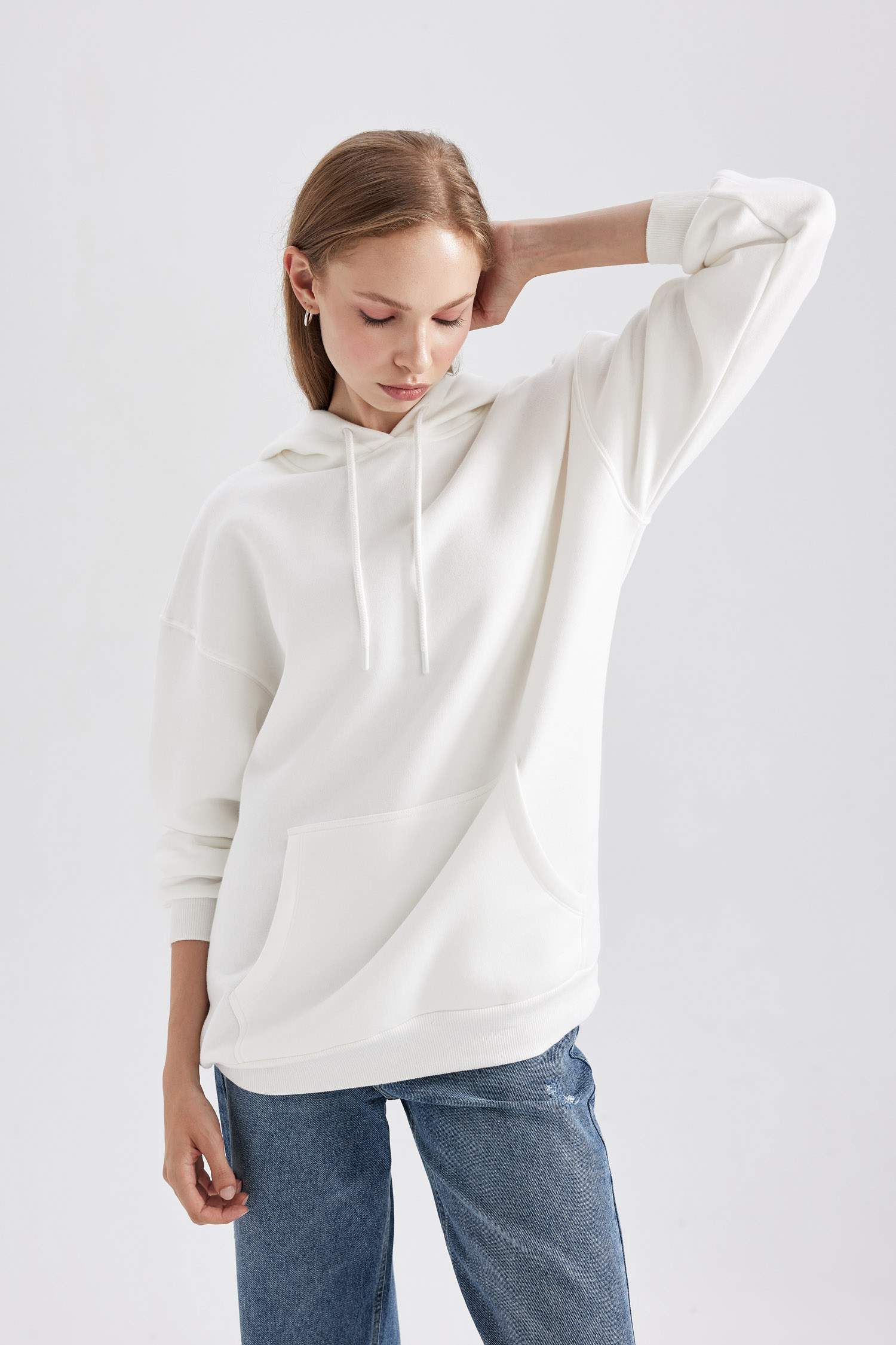 Oversize Fit Long Sleeve Sweatshirt