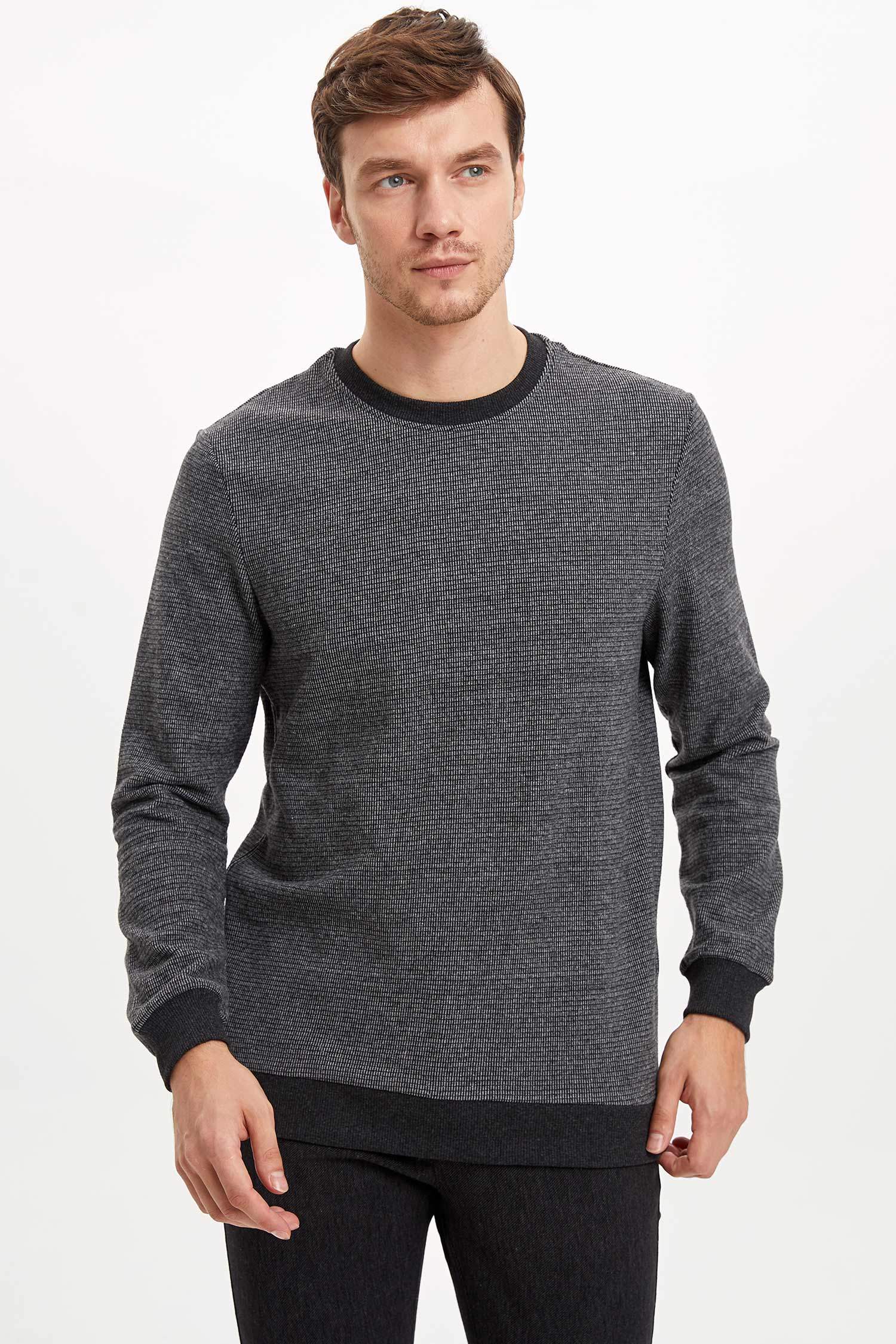 Defacto Desenli Regular Fit Sweatshirt. 1