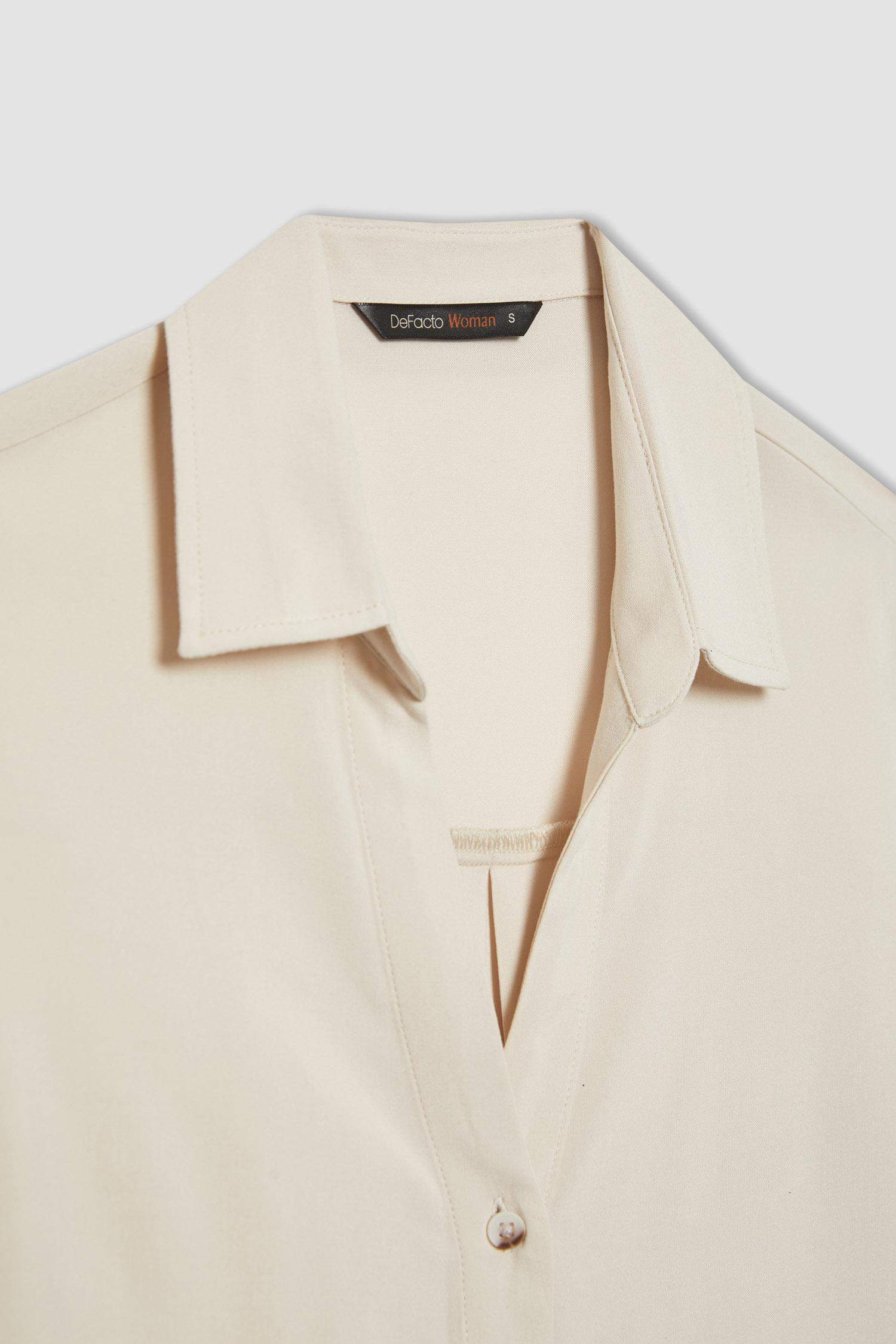 Chemise Coupe Régulière à Col Boutonné Et Texture Manches Longues