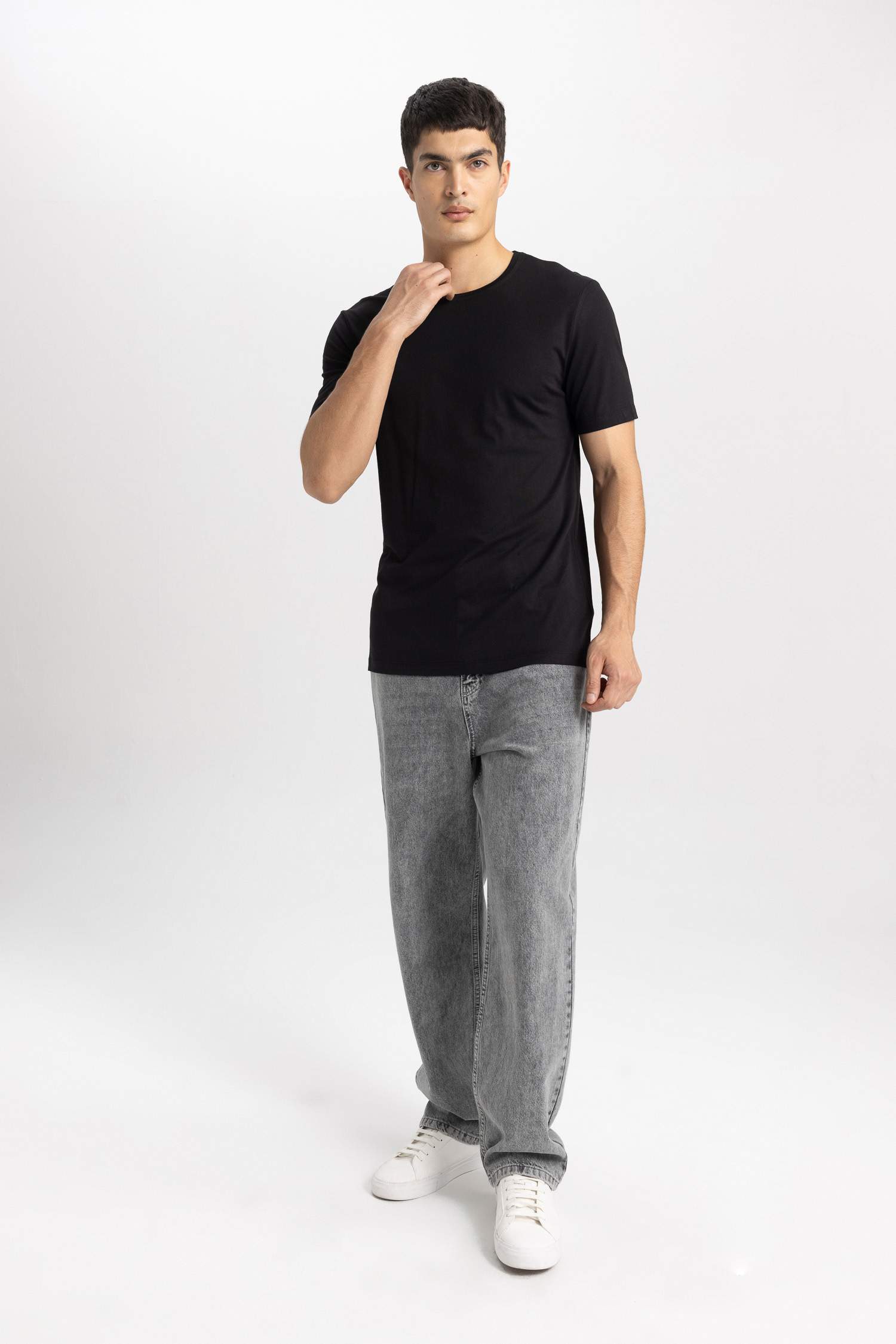 Slim Fit Crew Neck Premium Basic Cotton T-Shirt