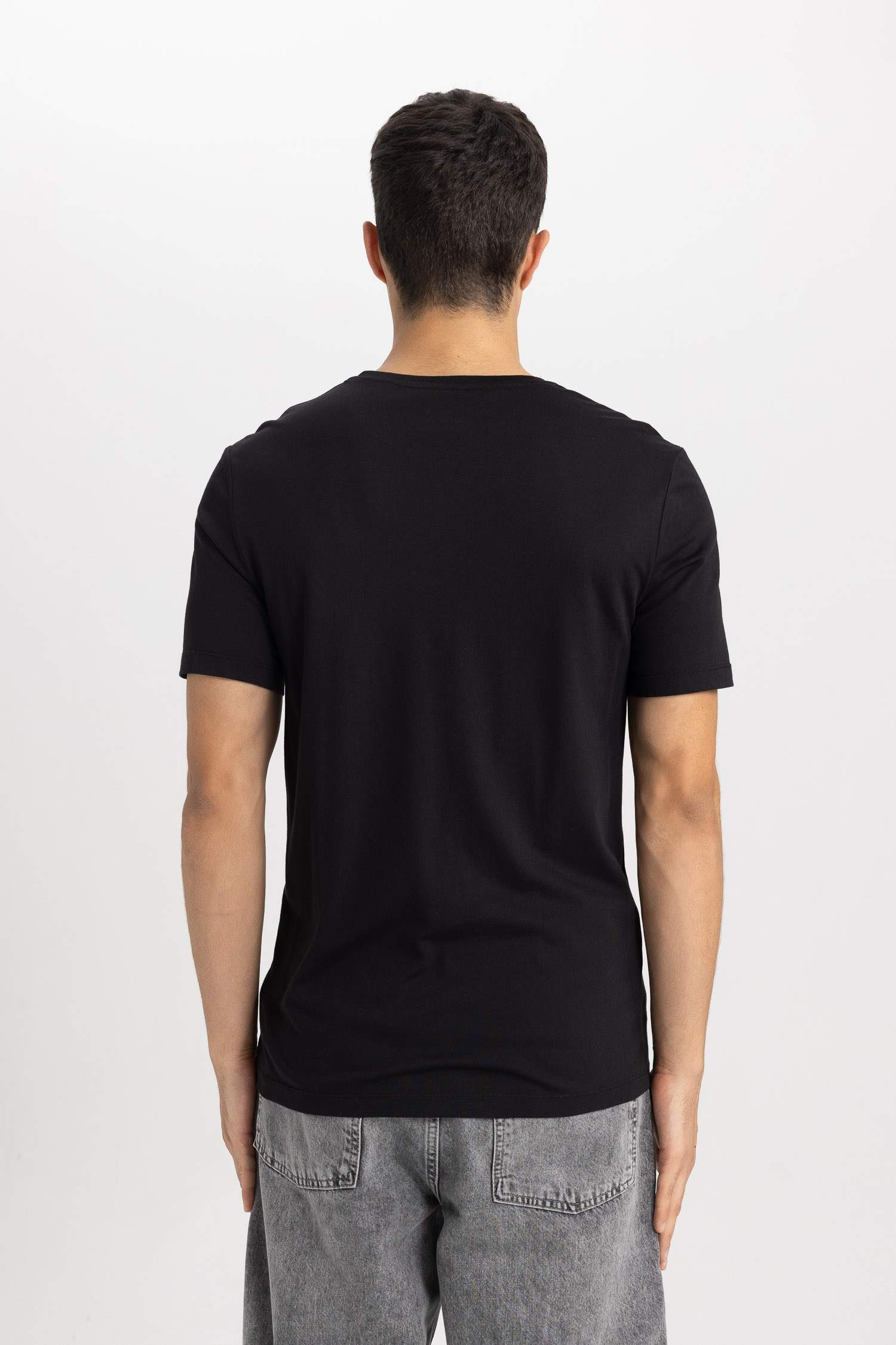 Slim Fit Crew Neck Premium Basic Cotton T-Shirt