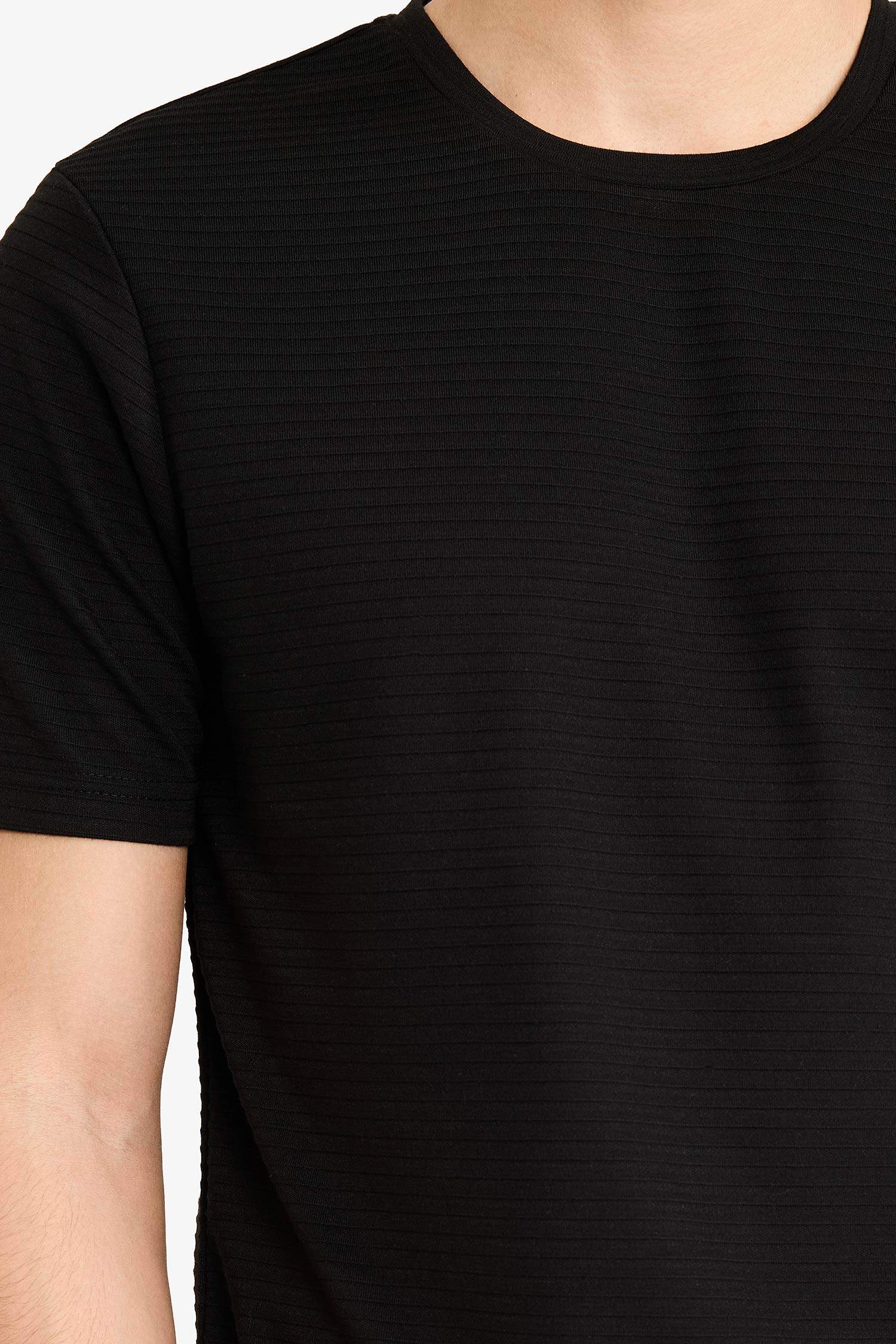 Slim Fit Dar Kesim Bisiklet Yaka Basic Düz Kısa Kollu Siyah Tişört