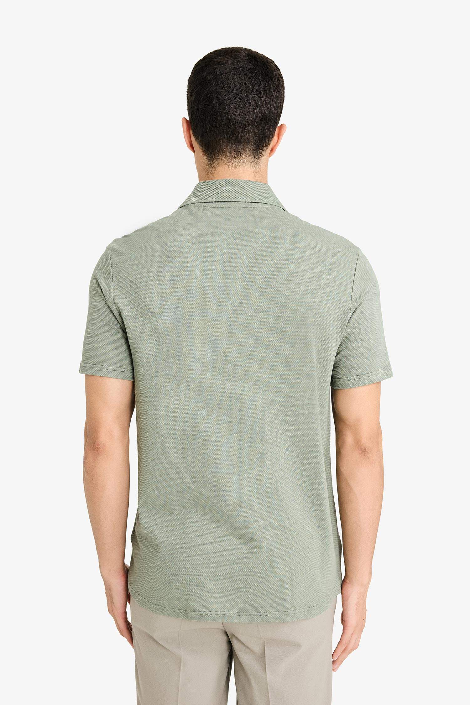 تيشيرت بولو سادة بيزك سليم فيت