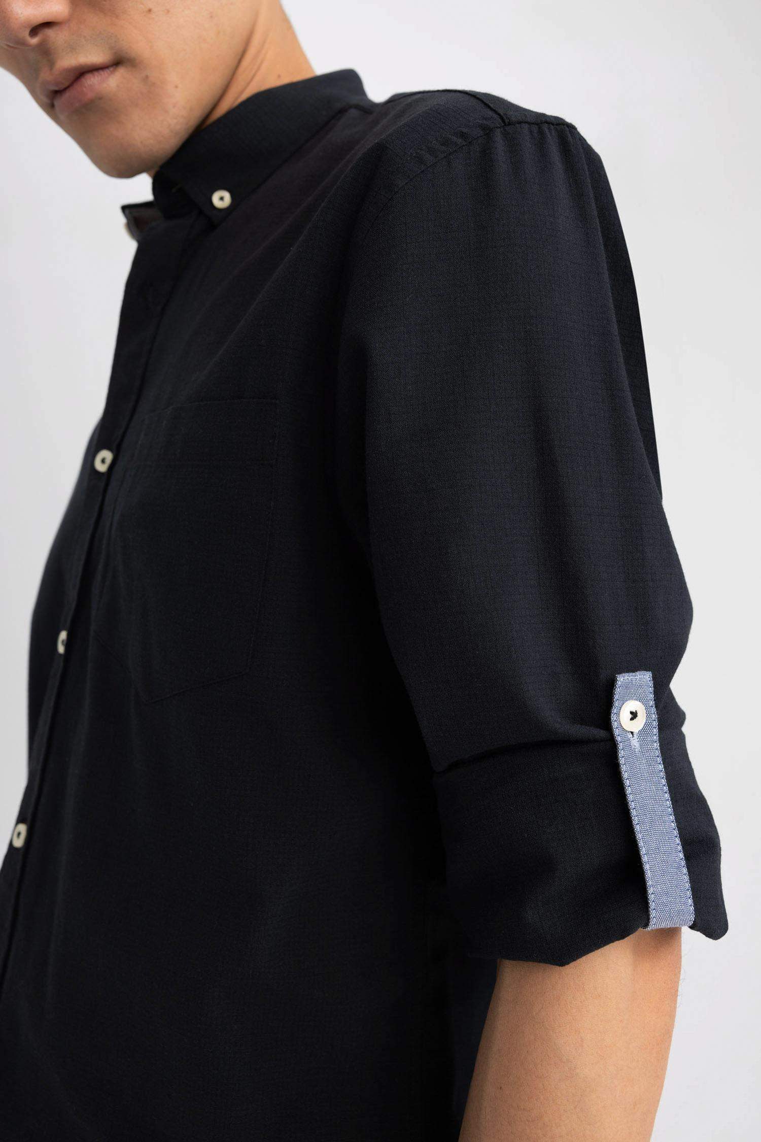 Рубашка приталенного кроя с длинным рукавом