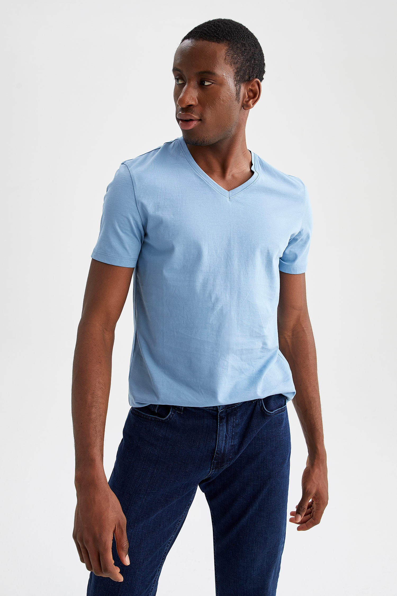 Specially Ace birth Blue MAN Slim Fit V Neck Short Sleeve T-Shirt 2390889 | DeFacto