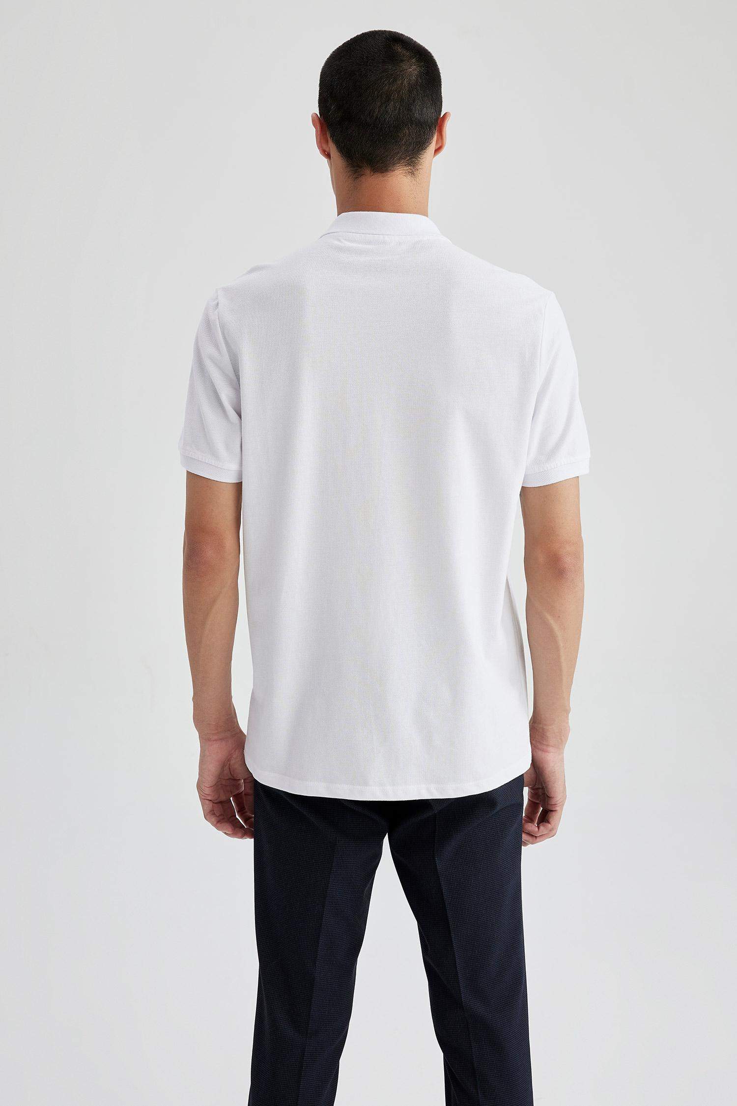 Футболка поло стандартного кроя