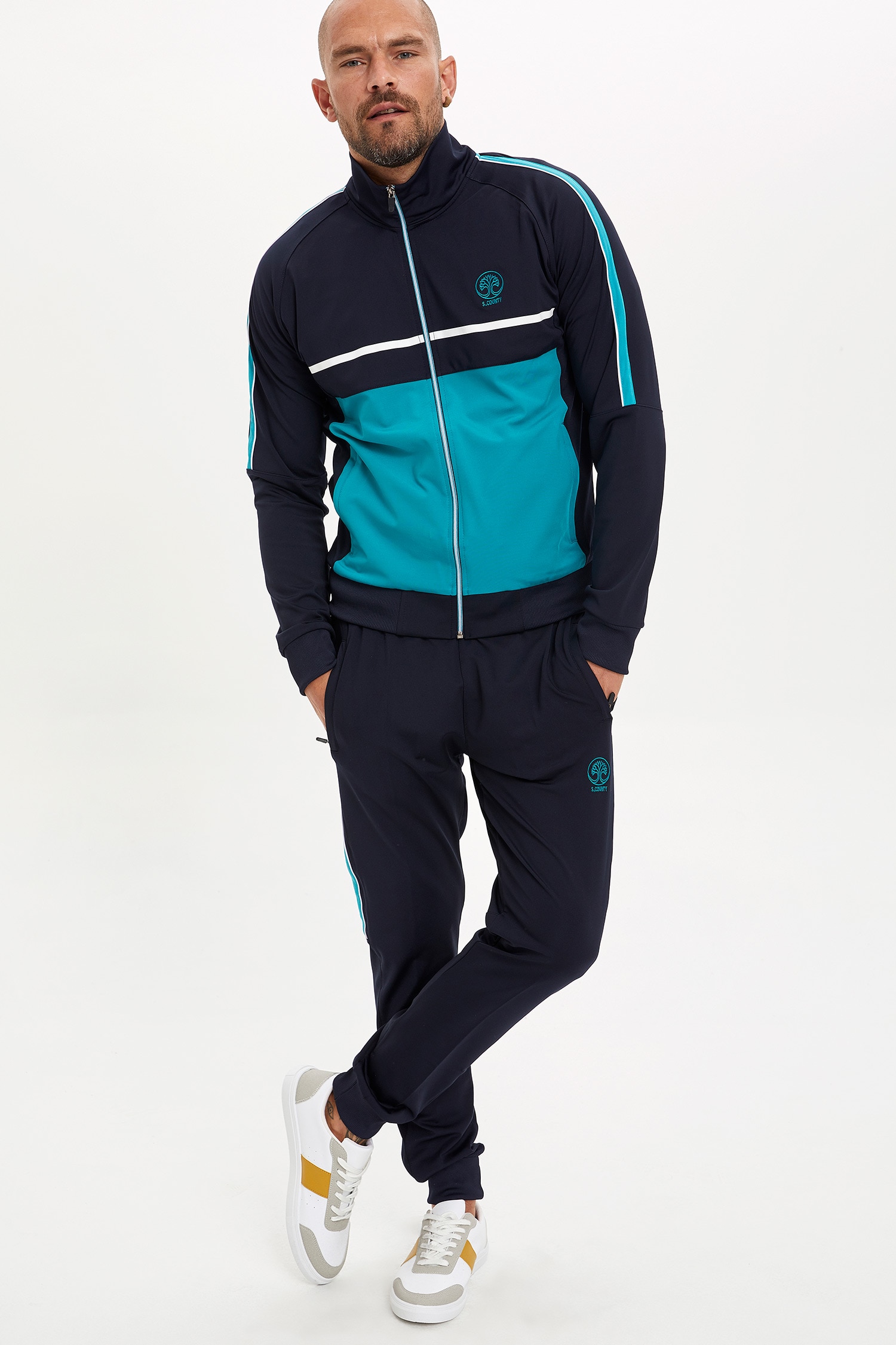 Defacto Slim Fit Şerit Detaylı Eşofman Altı. 2